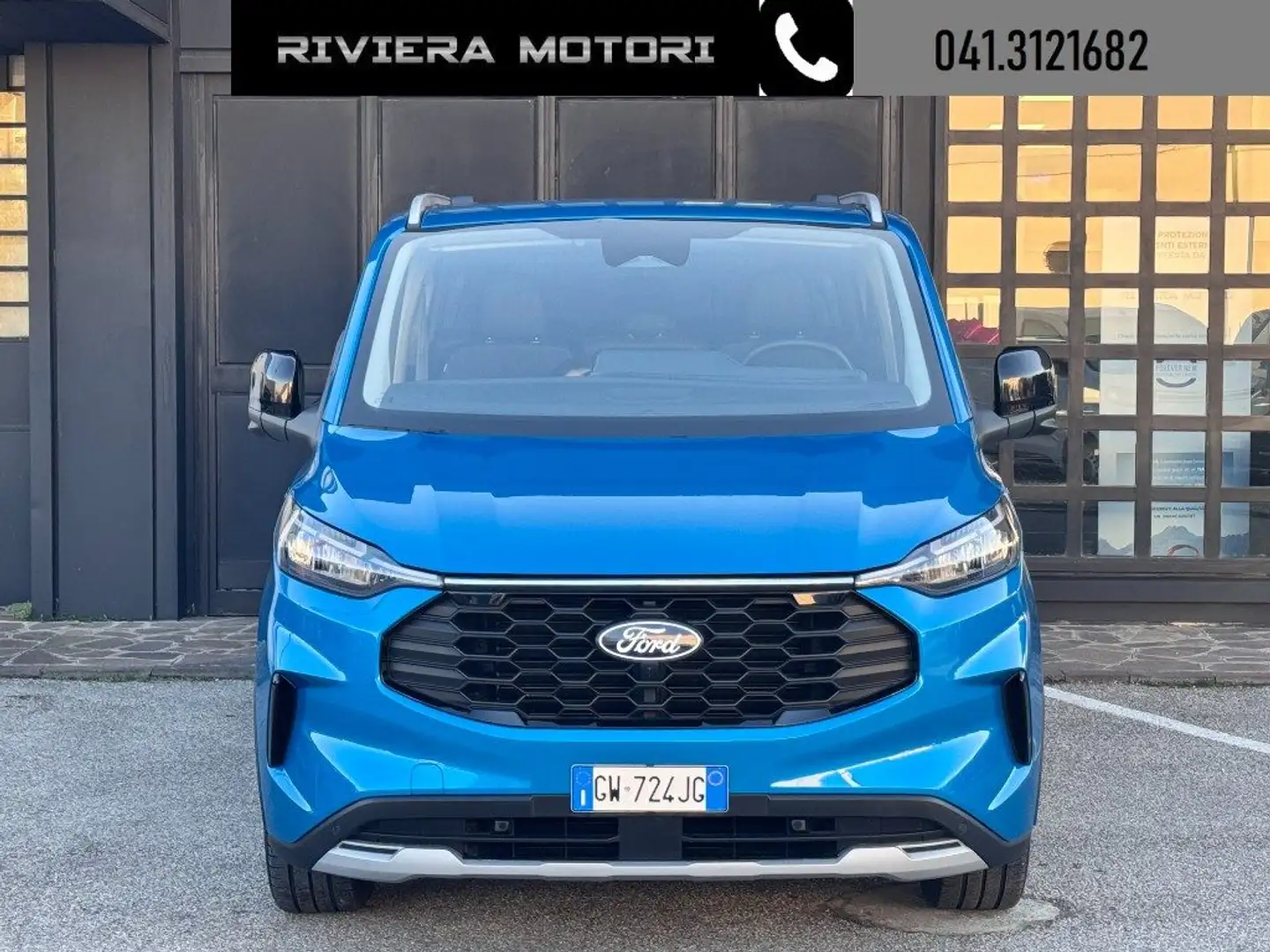 Ford Tourneo Custom 320 2.0 EcoBlue 170CV aut. PL Active Blau - 2