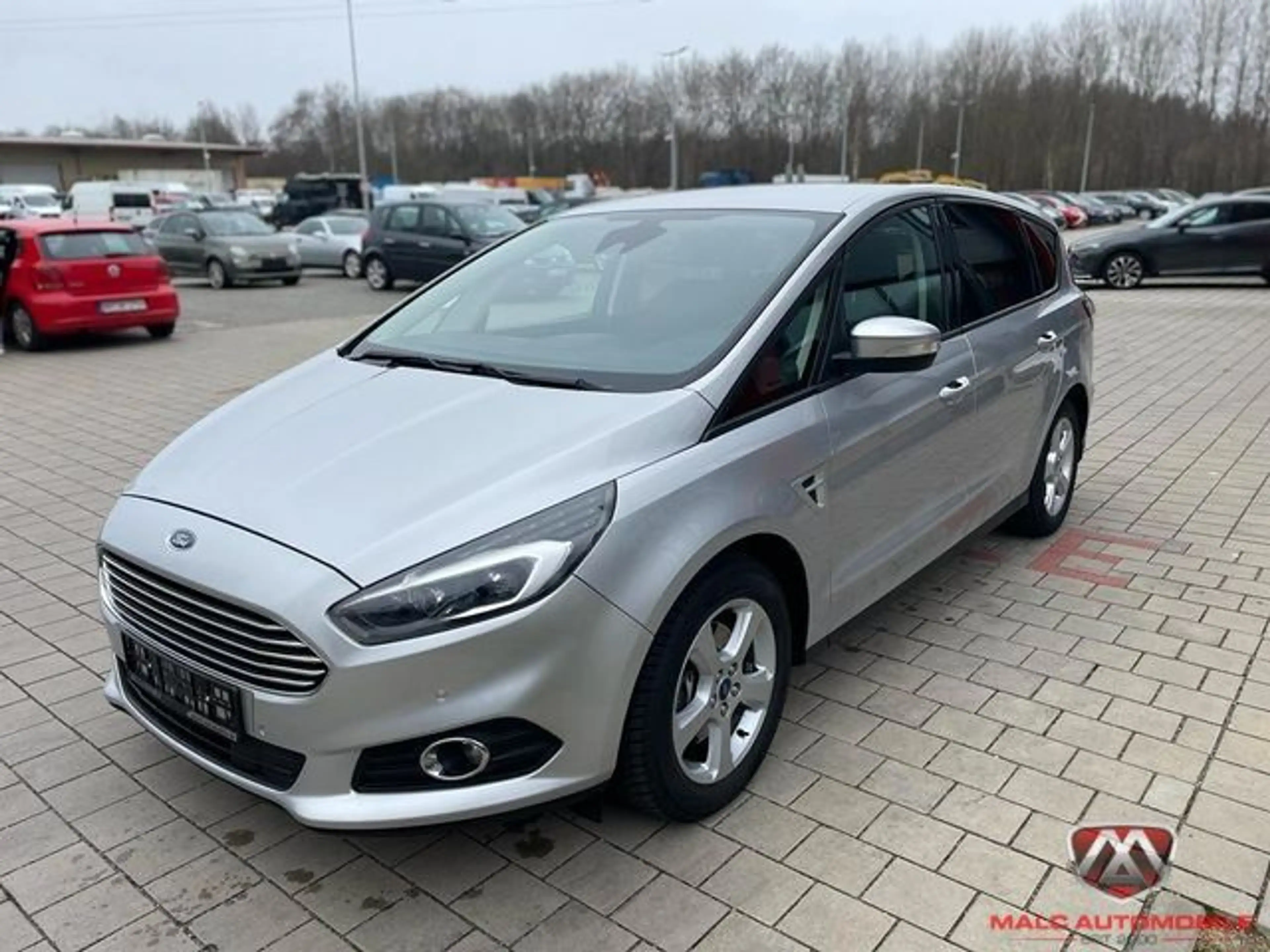 Ford S-Max Business TÜV INSP. Neu 7 Sitzer — photo 3