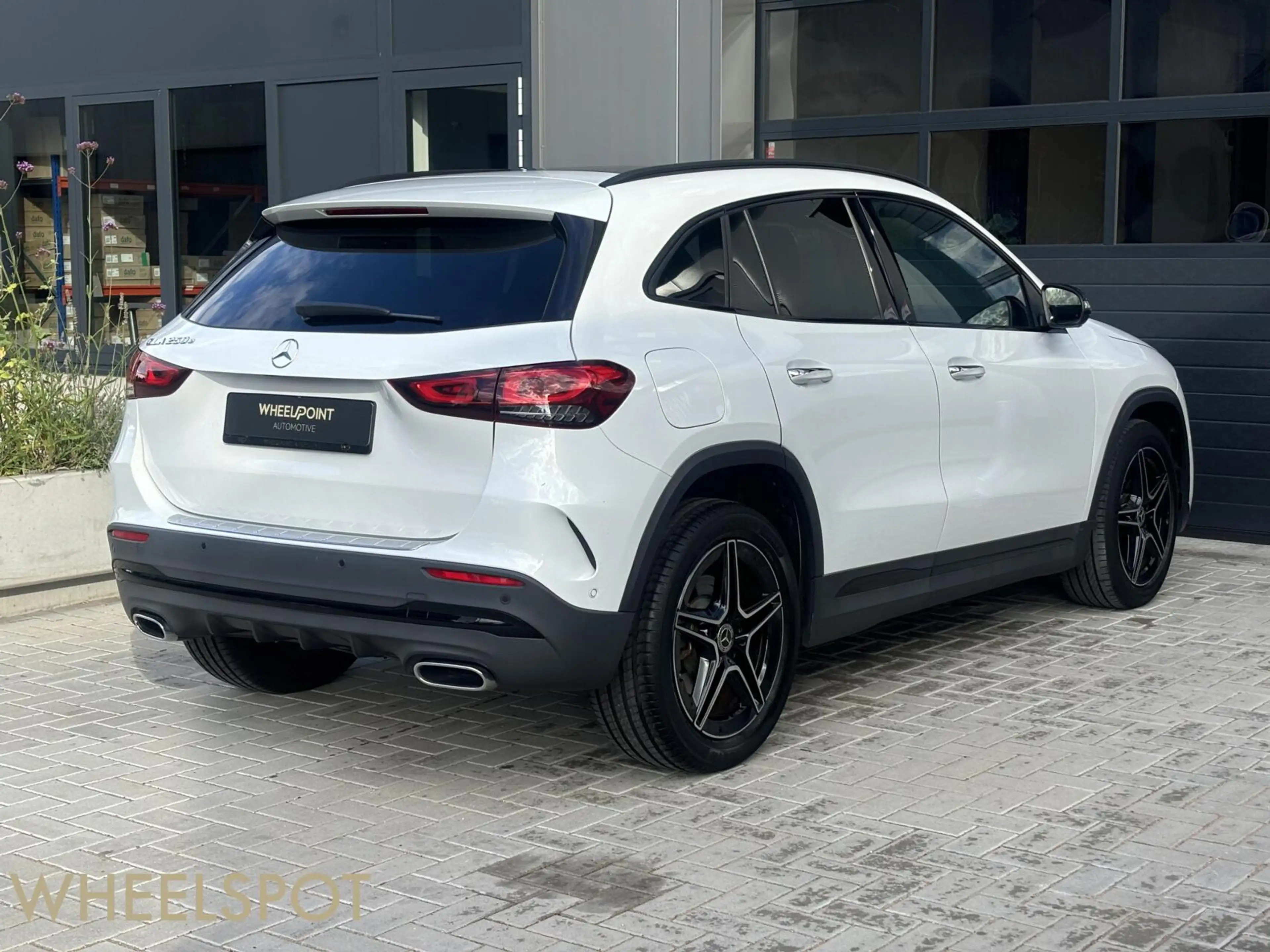 Mercedes-Benz GLA 250 e AMG Line|PANO|Sfeer|Stoelv|Carplay — photo 8