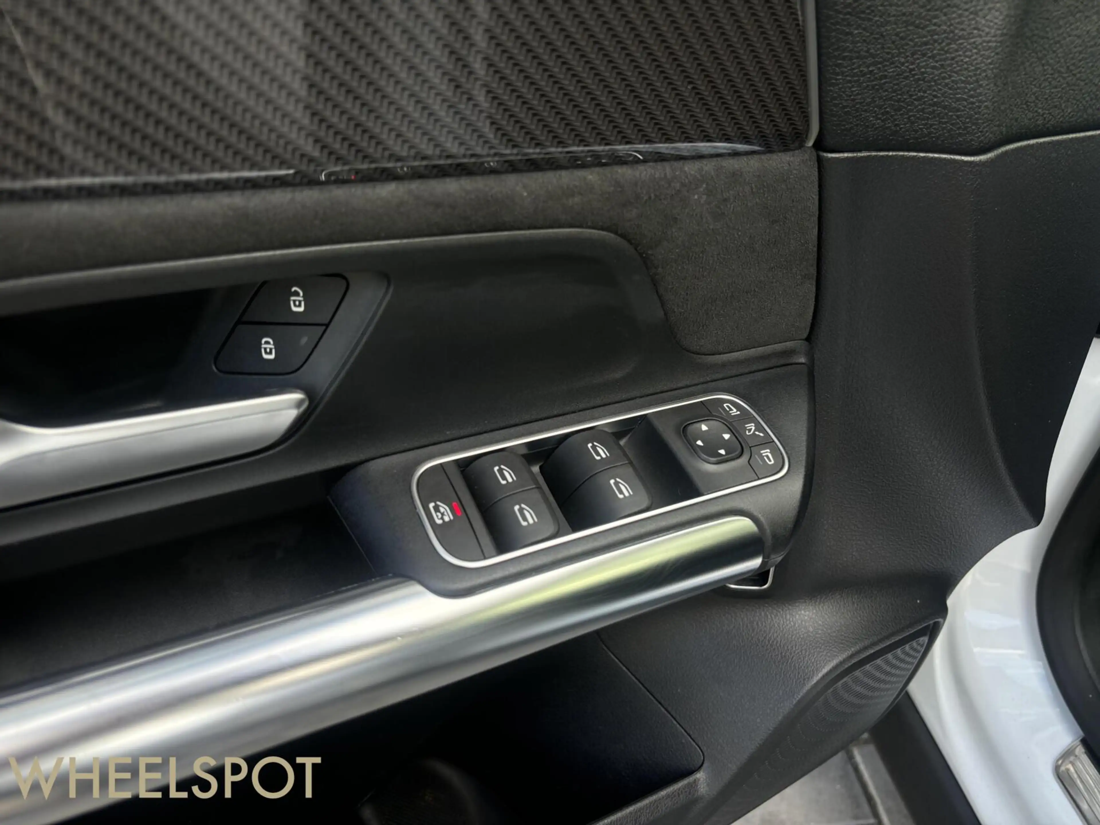 Mercedes-Benz GLA 250 e AMG Line|PANO|Sfeer|Stoelv|Carplay — photo 9