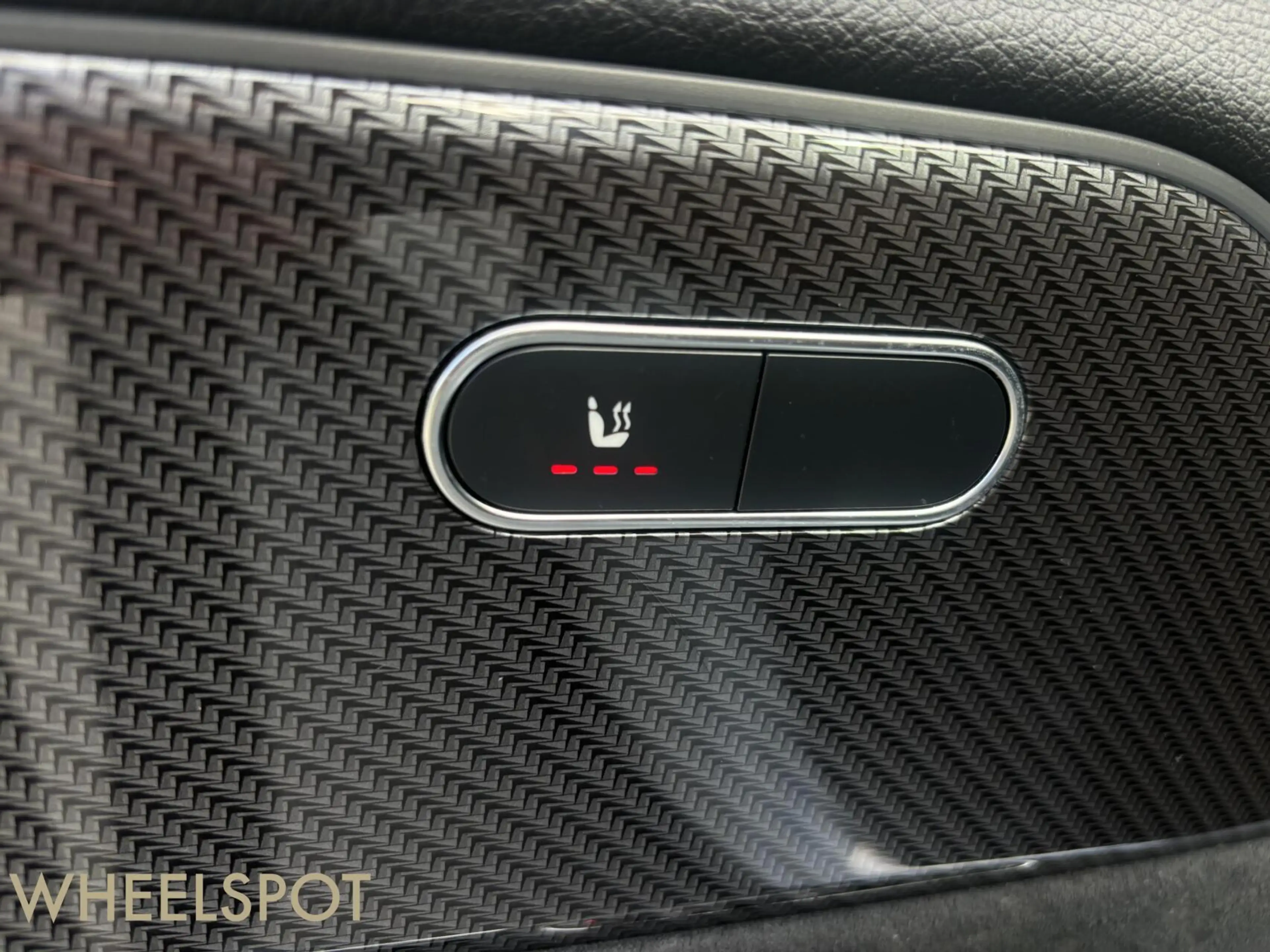 Mercedes-Benz GLA 250 e AMG Line|PANO|Sfeer|Stoelv|Carplay — photo 2