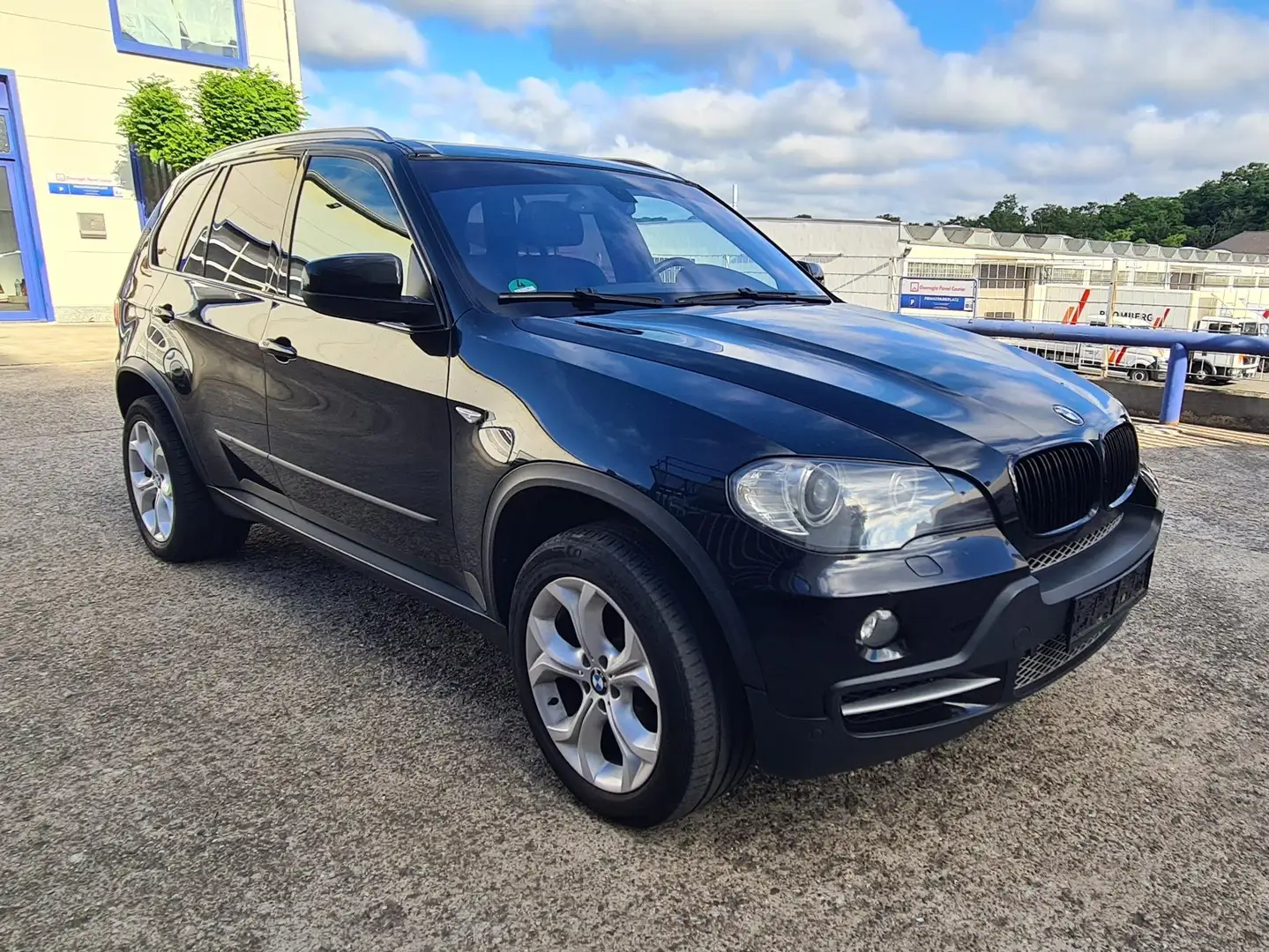 BMW X5 3.0d Schwarz - 1