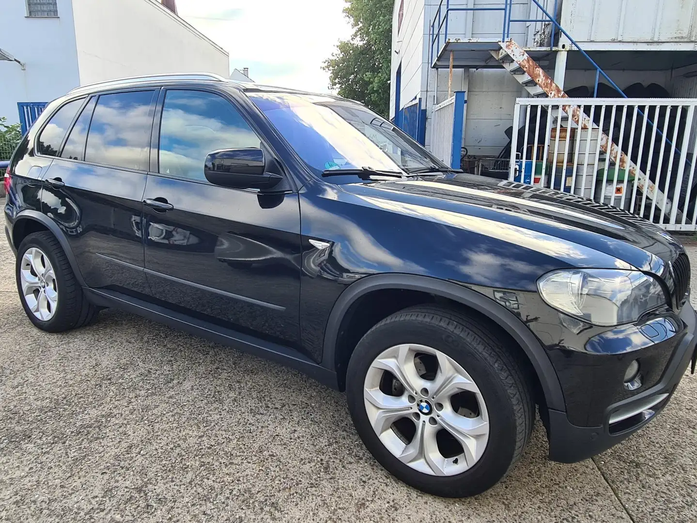 BMW X5 3.0d Schwarz - 2