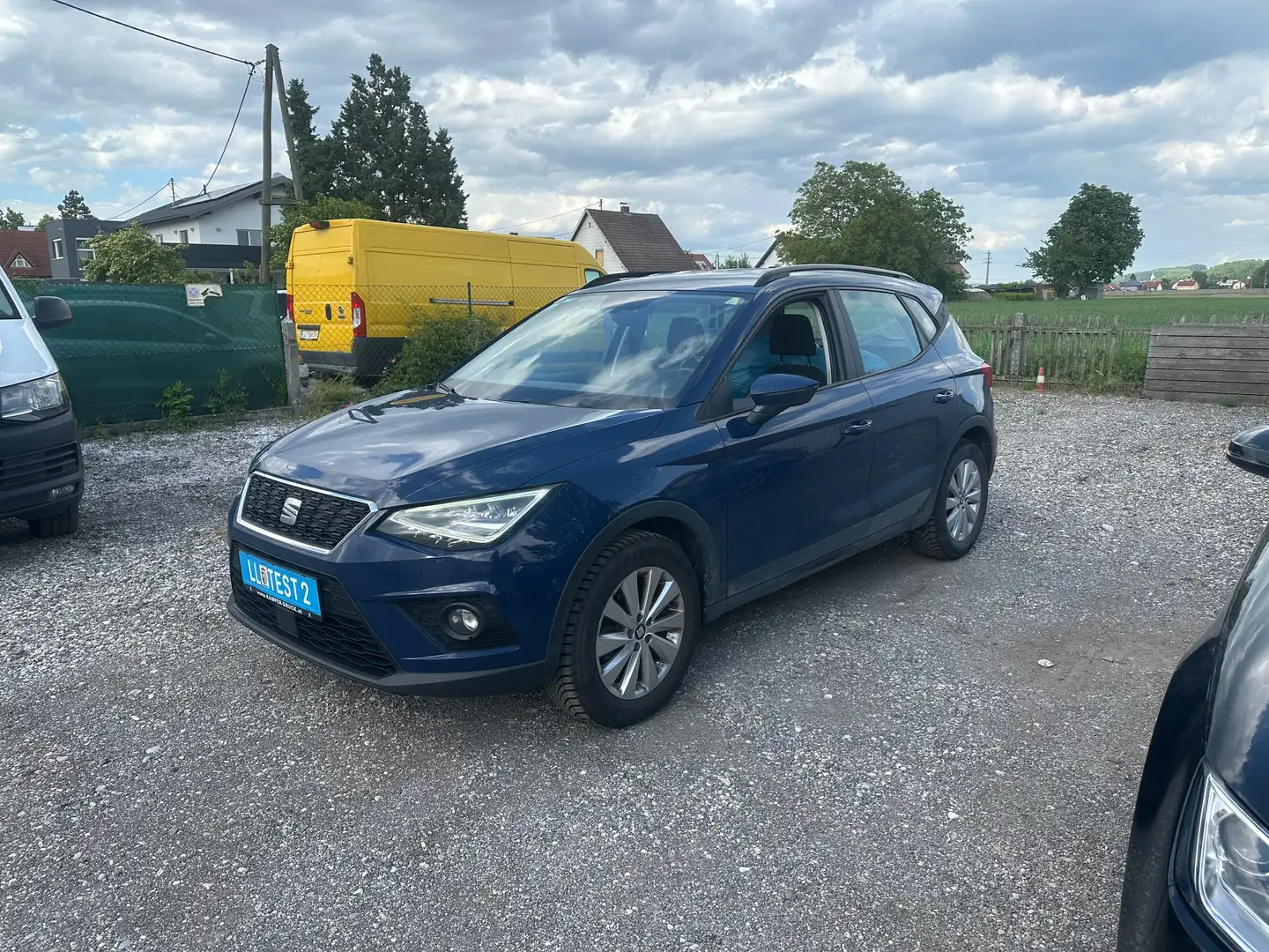 SEAT Arona 1,6 TDI Style Синій - 1