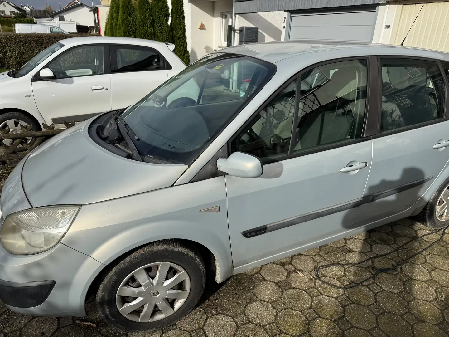 Renault Scenic 1.6 V - 2