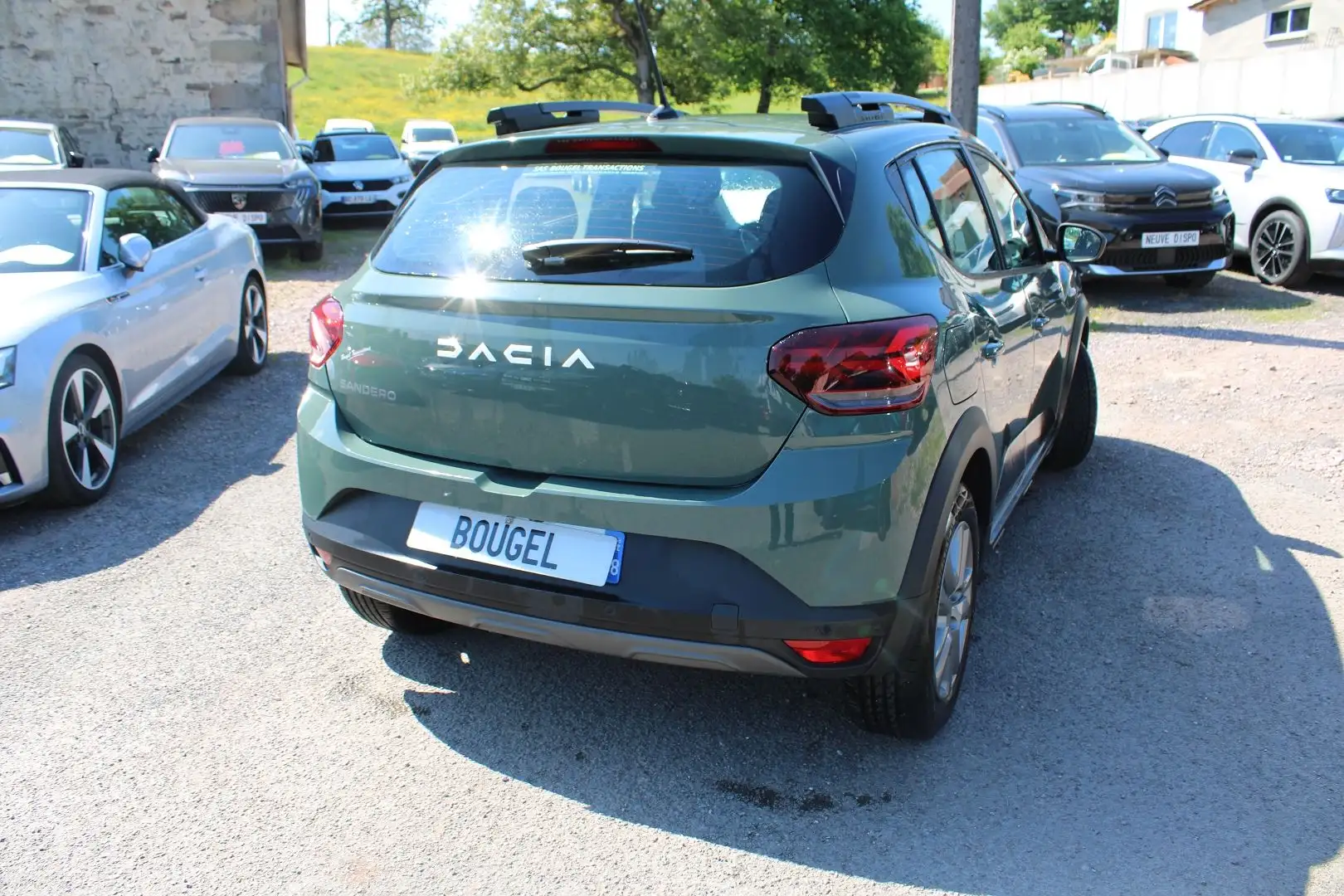 Dacia Sandero TCE 90 CV STEPWAY GPS 3D CAMÉRA FULL LED MP3 USB R Vert - 2