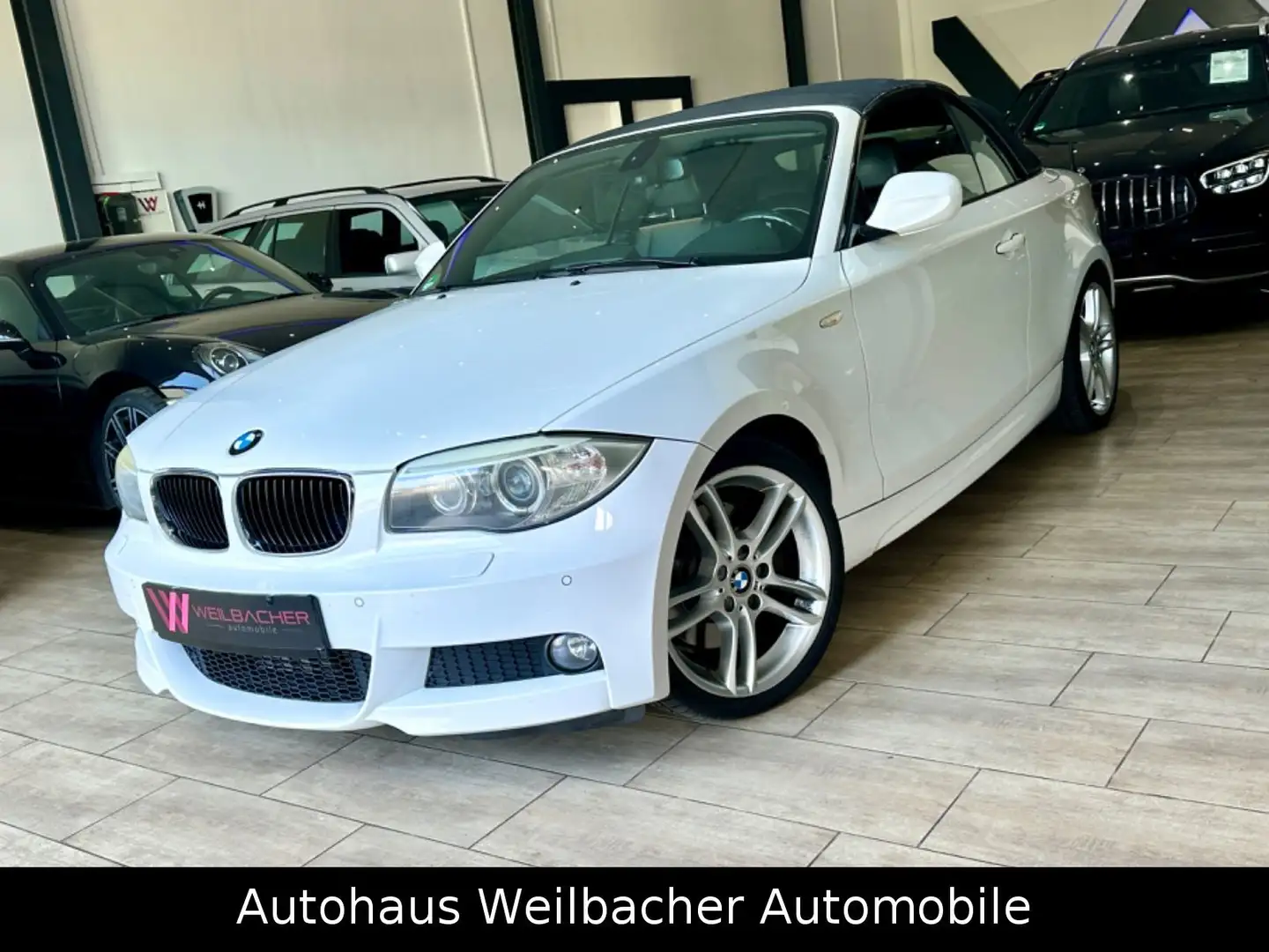 BMW 123 d Cabrio M Paket * Leder *NaviProf * Xenon * Weiß - 1