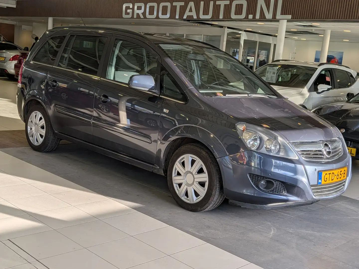 Opel Zafira 1.8 111 years Edition Airco, Cruise Control, Trekh Blau - 1