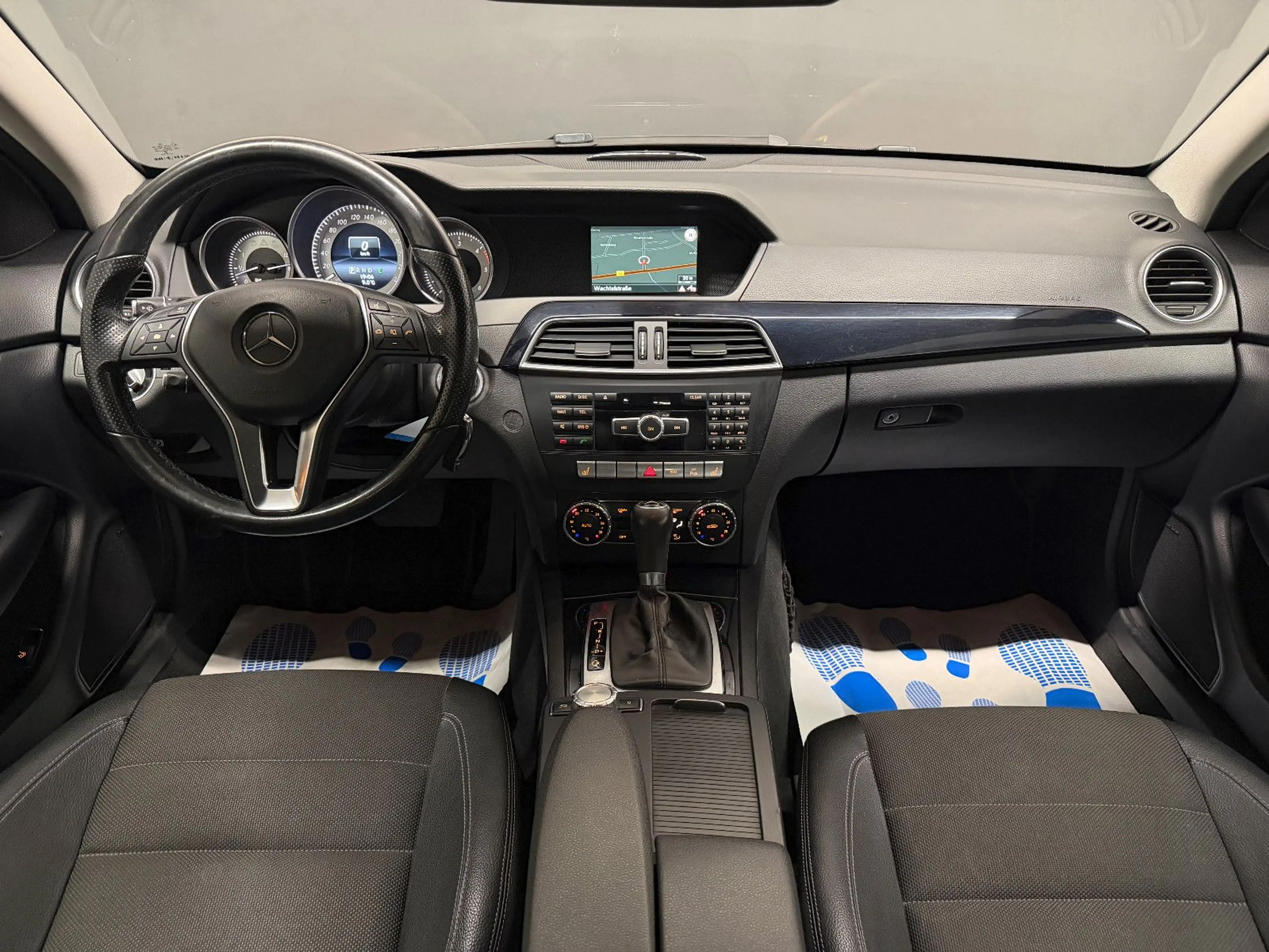 Mercedes-Benz C 220 CDI Coupe/SHZ/PDC/NAVI/T-LEDER/TEMPOMAT — photo 12