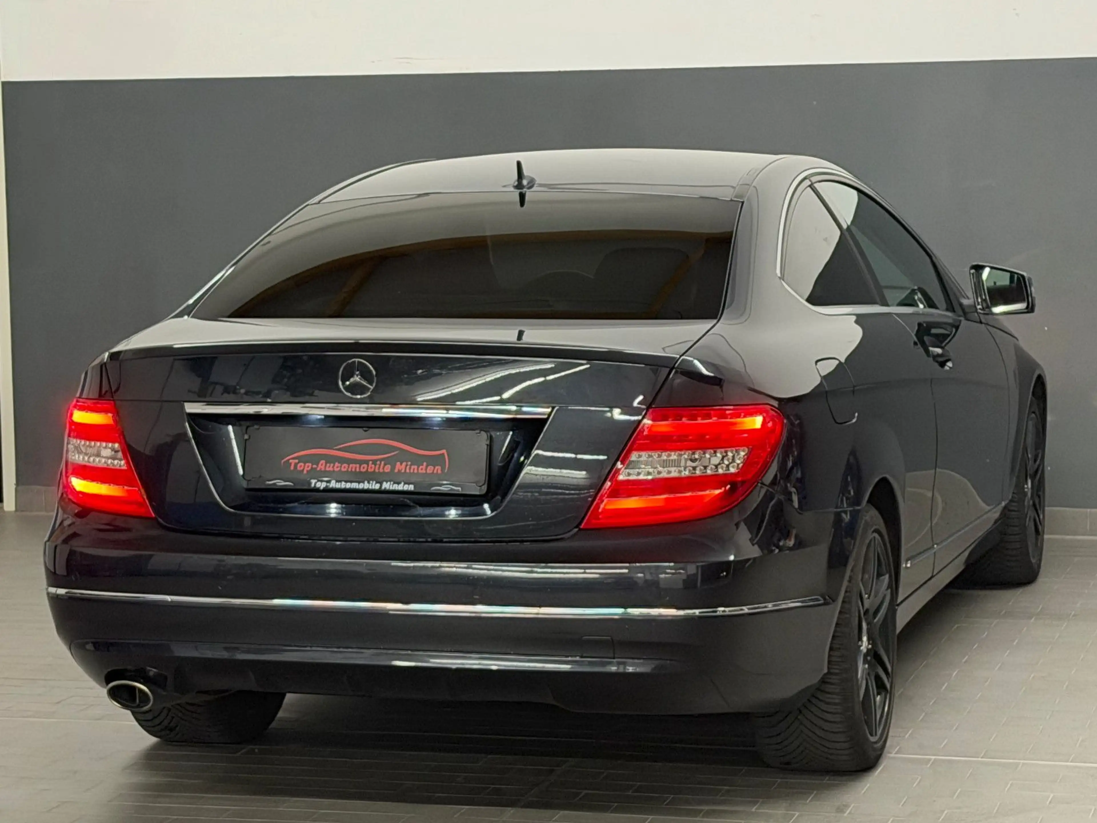 Mercedes-Benz C 220 CDI Coupe/SHZ/PDC/NAVI/T-LEDER/TEMPOMAT — photo 6