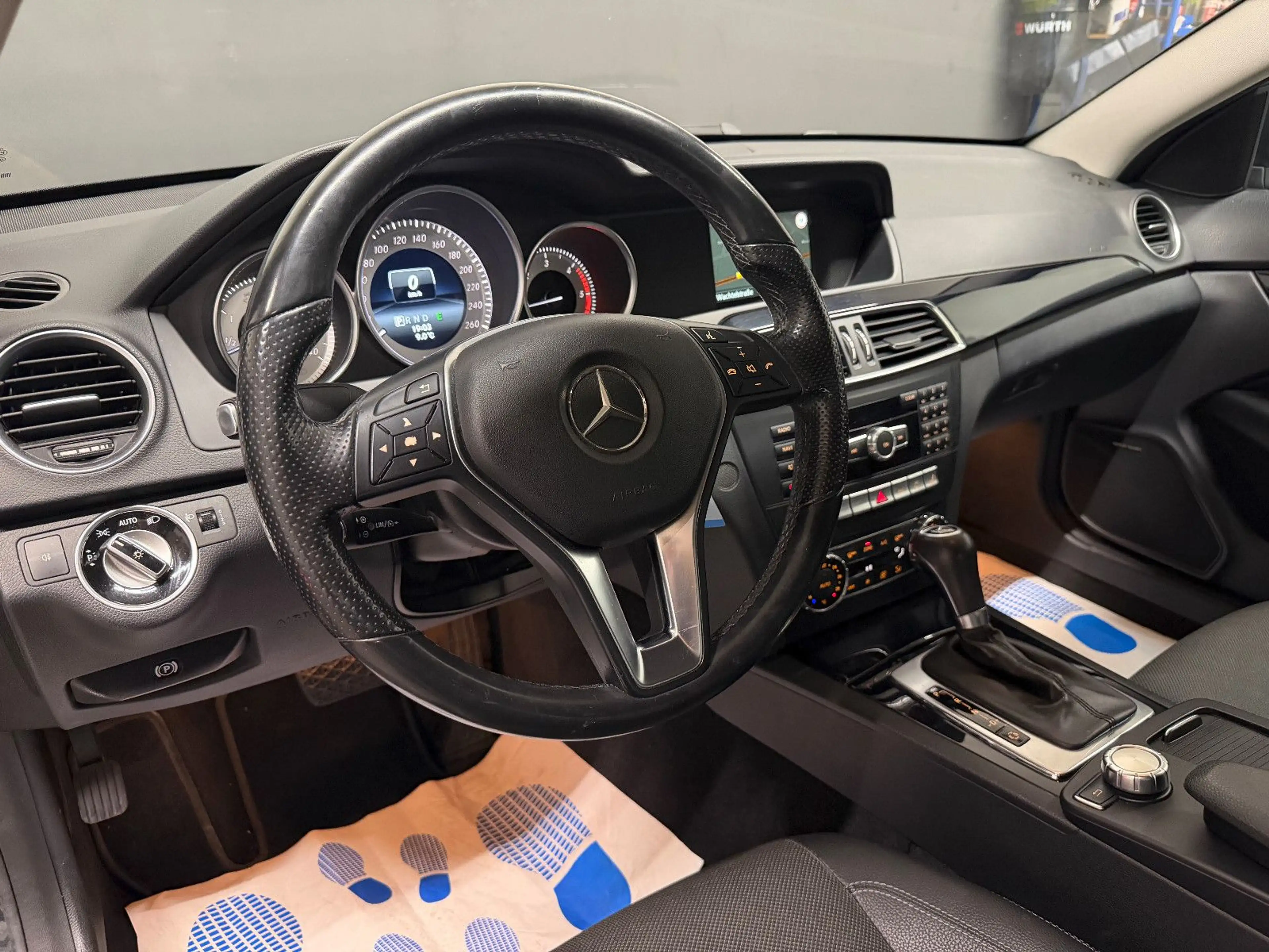 Mercedes-Benz C 220 CDI Coupe/SHZ/PDC/NAVI/T-LEDER/TEMPOMAT — photo 11