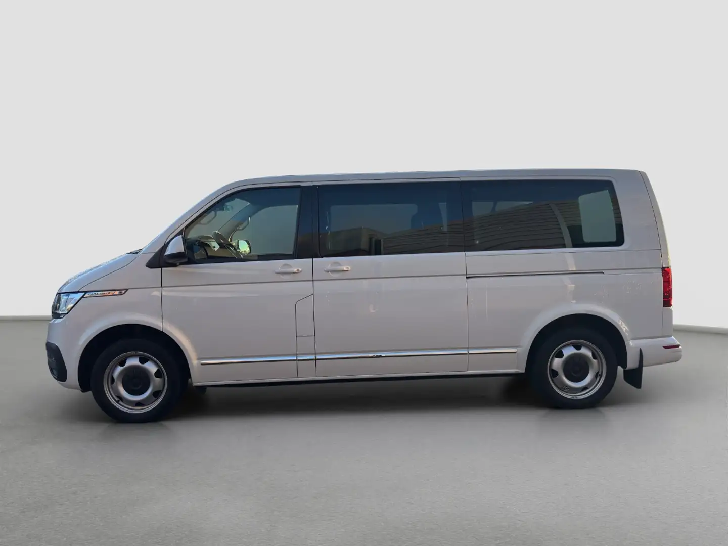 Volkswagen T6.1 Caravelle Comfortline 2xSchiebetür LR langer Radstand NAVI Weiß - 2