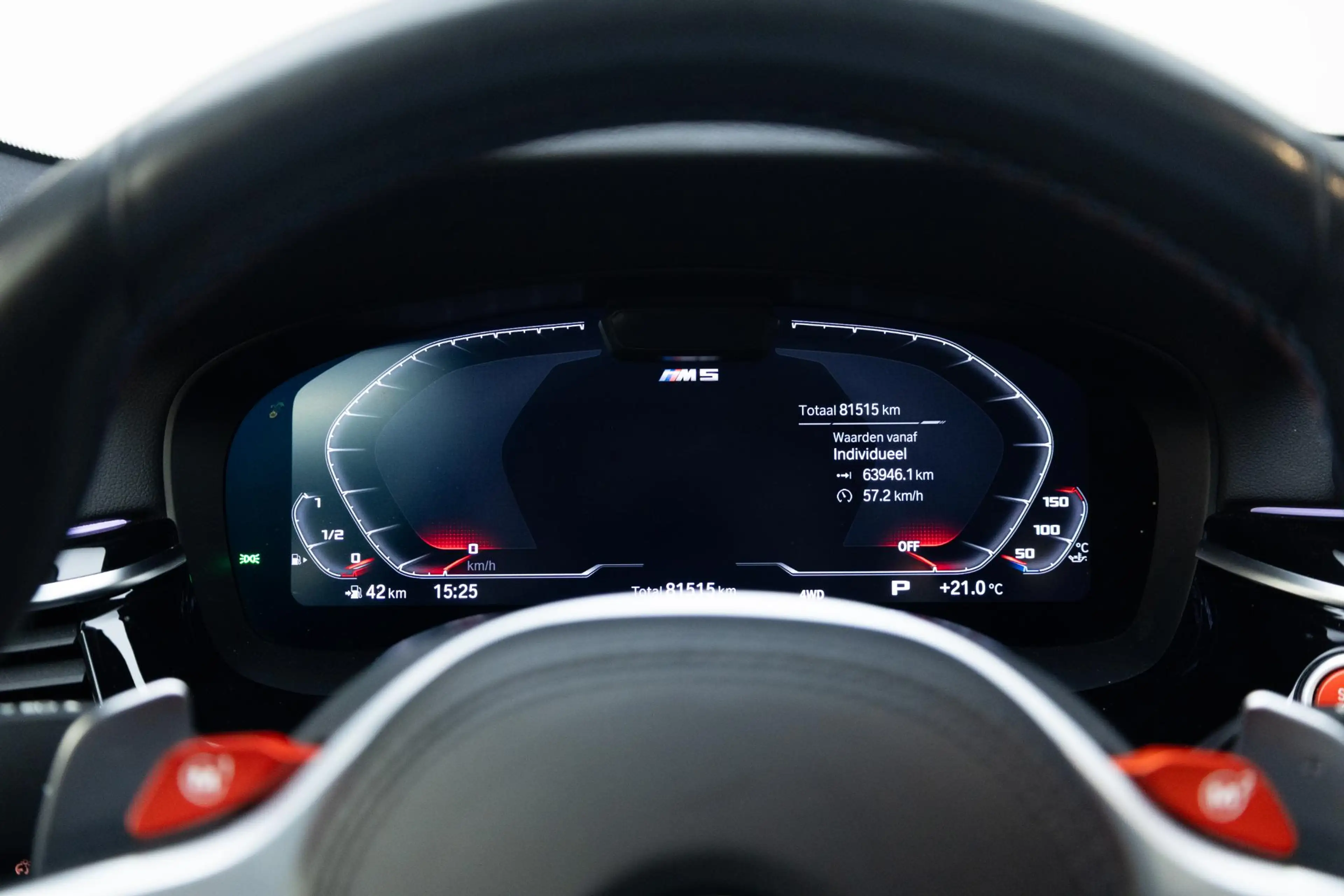BMW M5 5-serie | Bowers & Wilkins | Driving Assistant Pro — photo 16