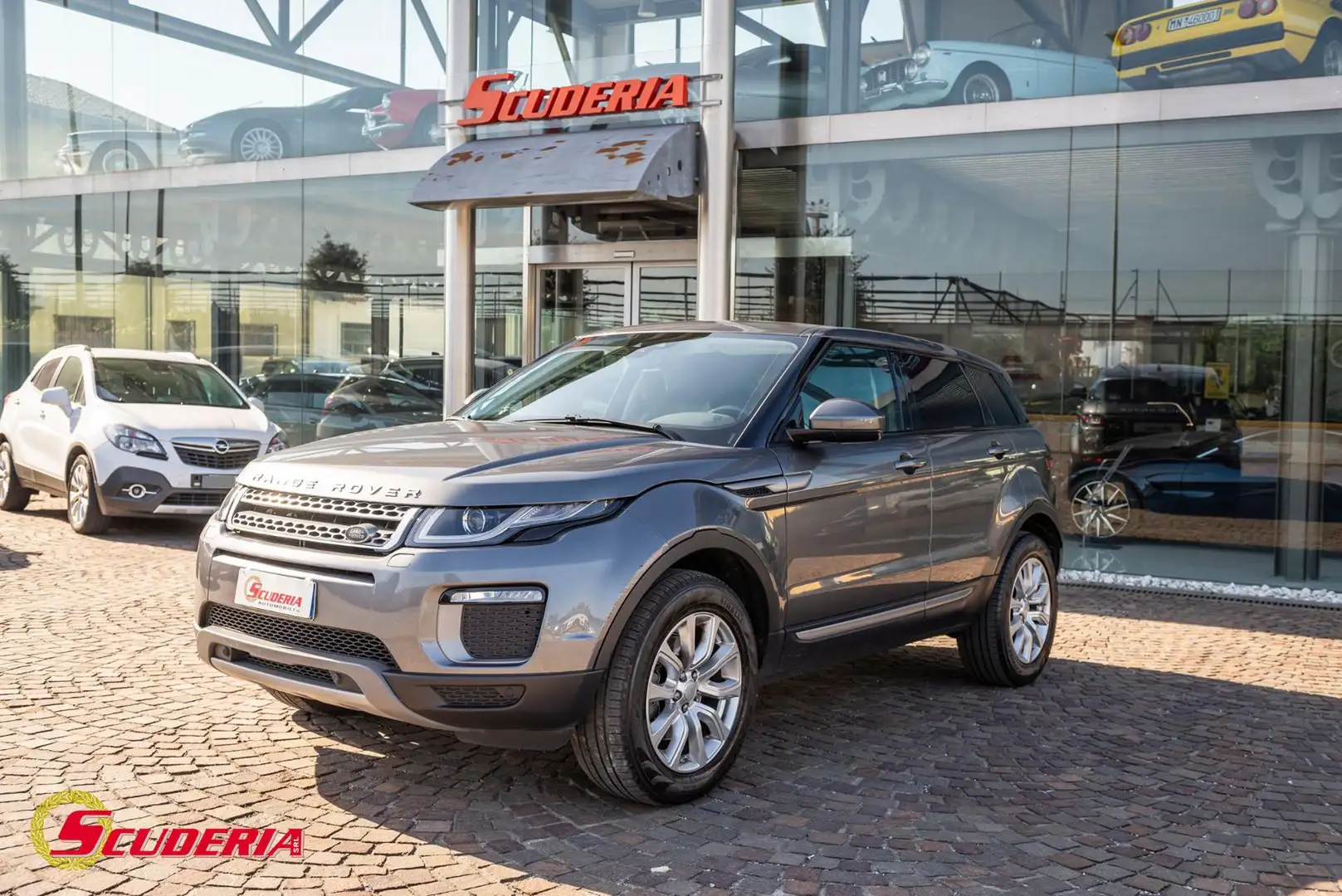 Land Rover Range Rover Evoque 2.0 TD4 150 CV 5p. SE Grigio - 2