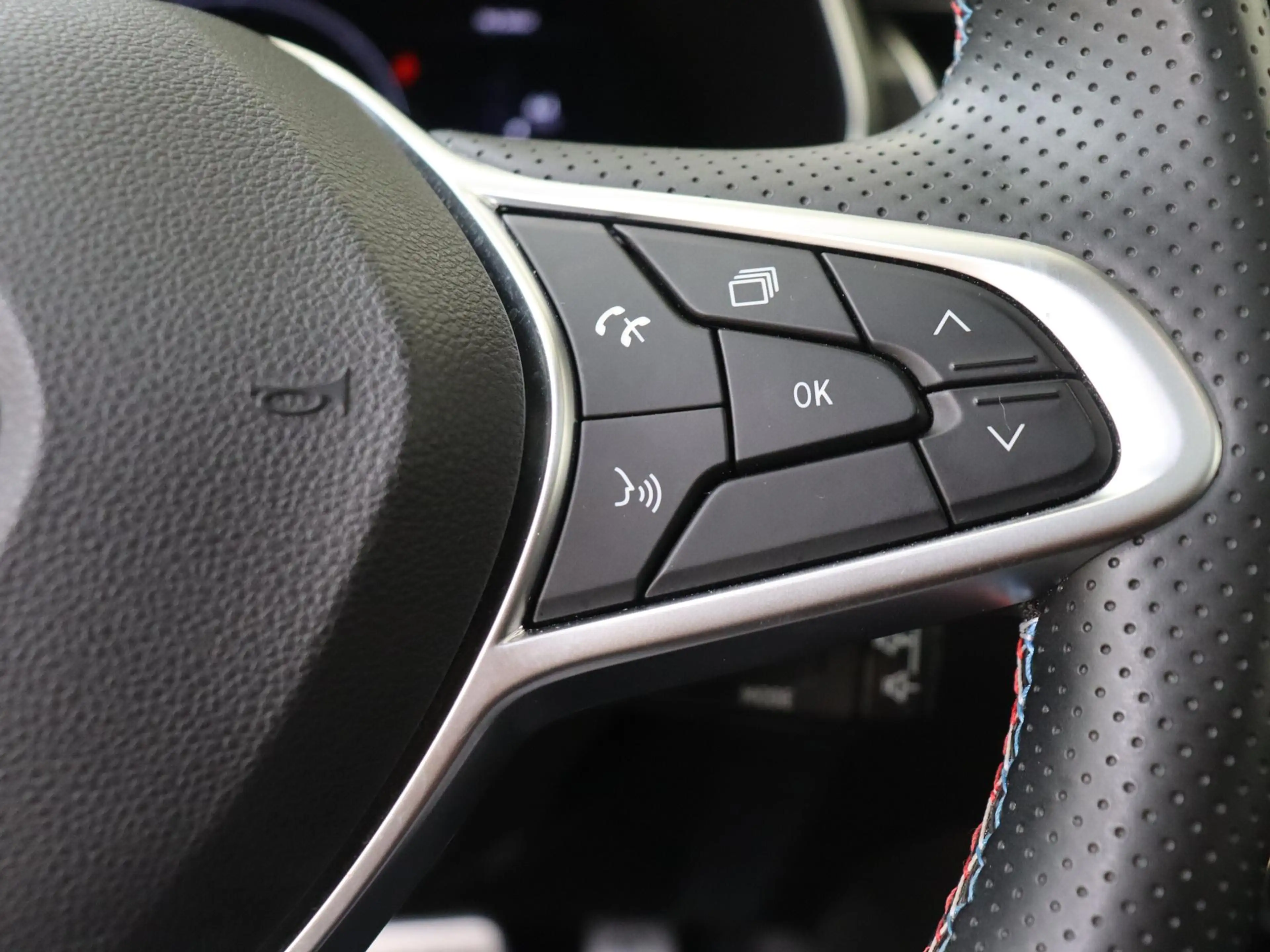 Renault Arkana 1.6 E-Tech full hybrid 145 esprit Alpine | Bose® p — photo 14