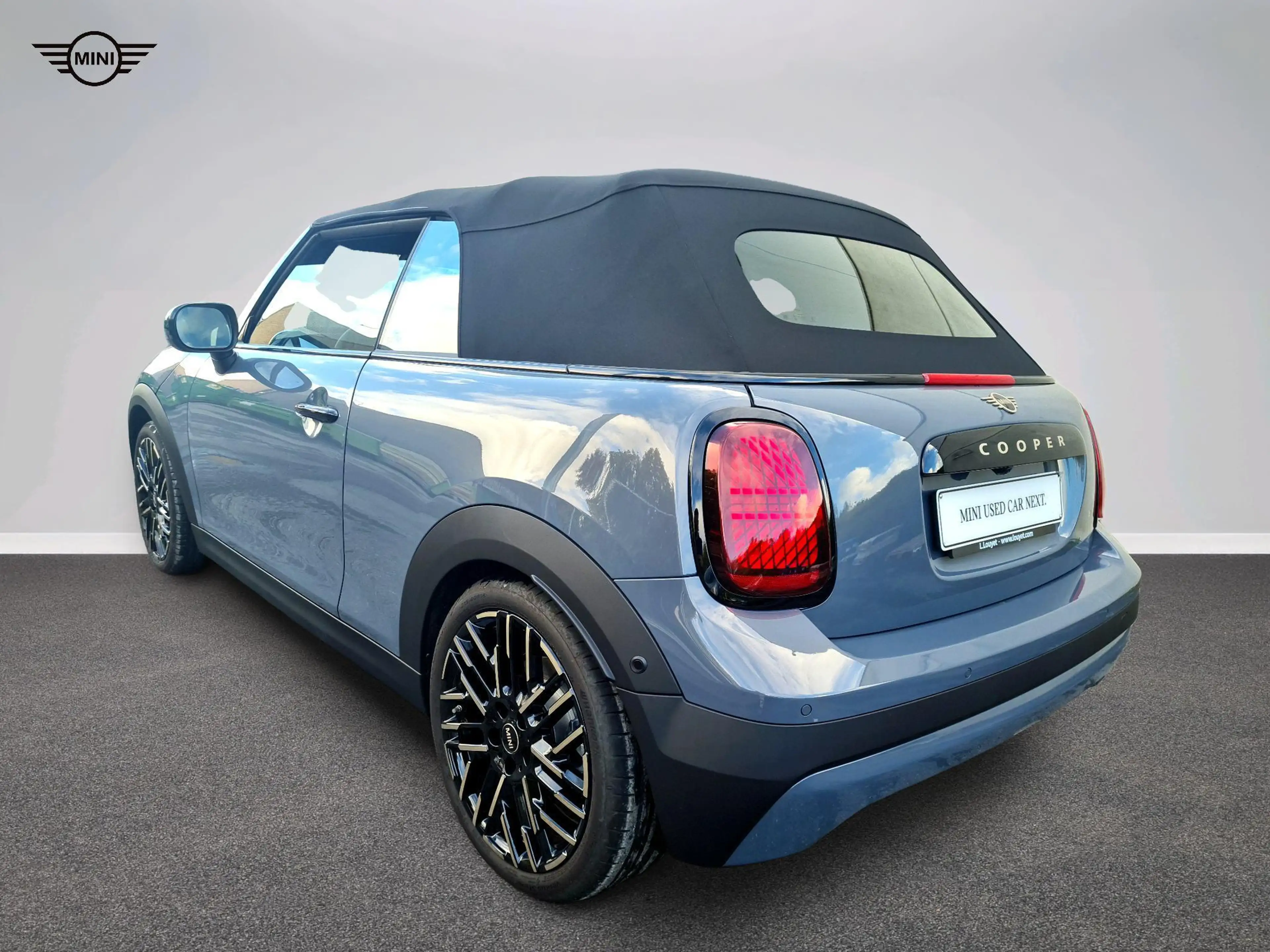 MINI Cooper C Cabrio Favoured Trim — photo 5