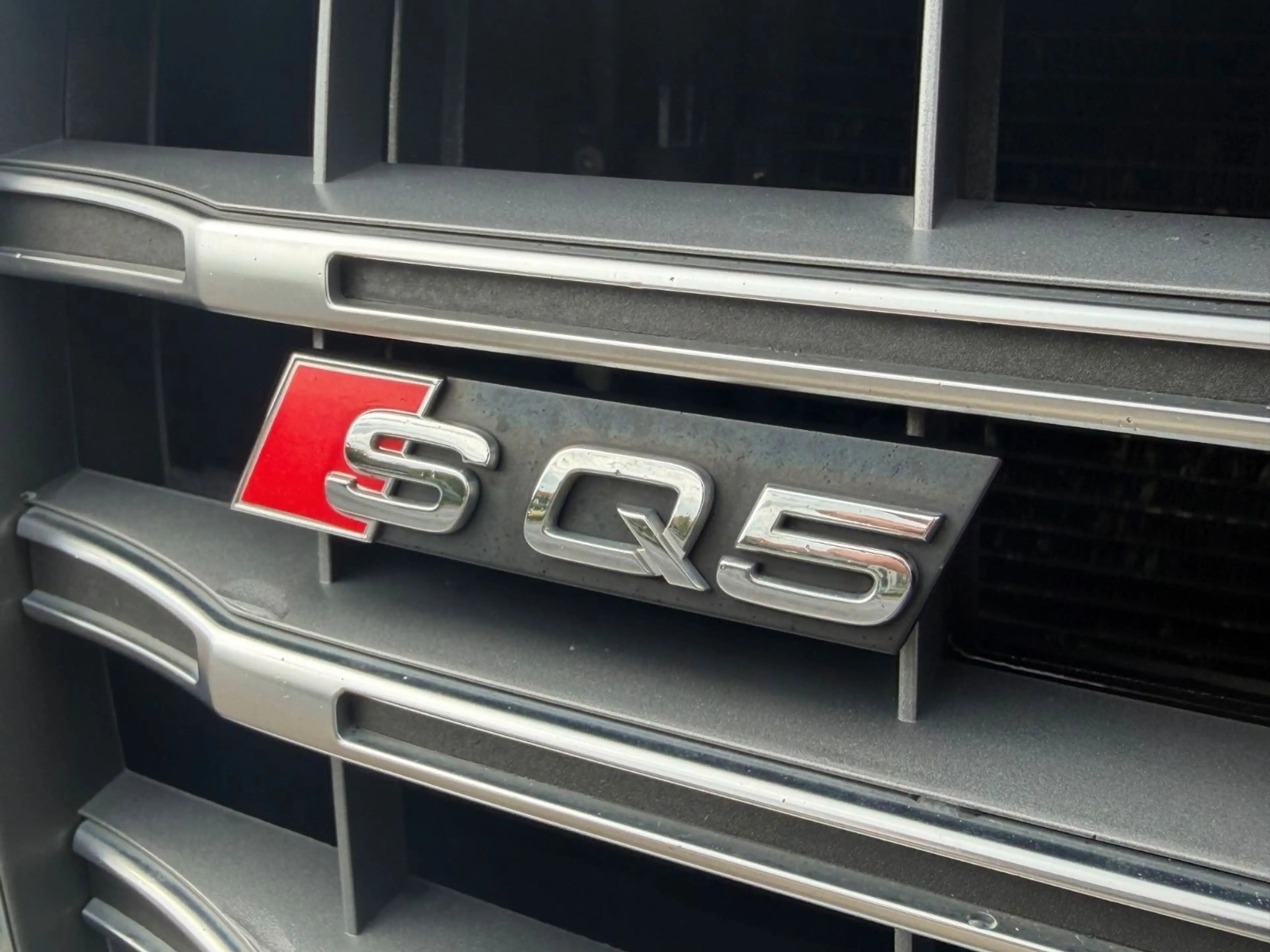 Audi SQ5 3.0 TDI Competition Quattro/Leder/Navi — photo 12