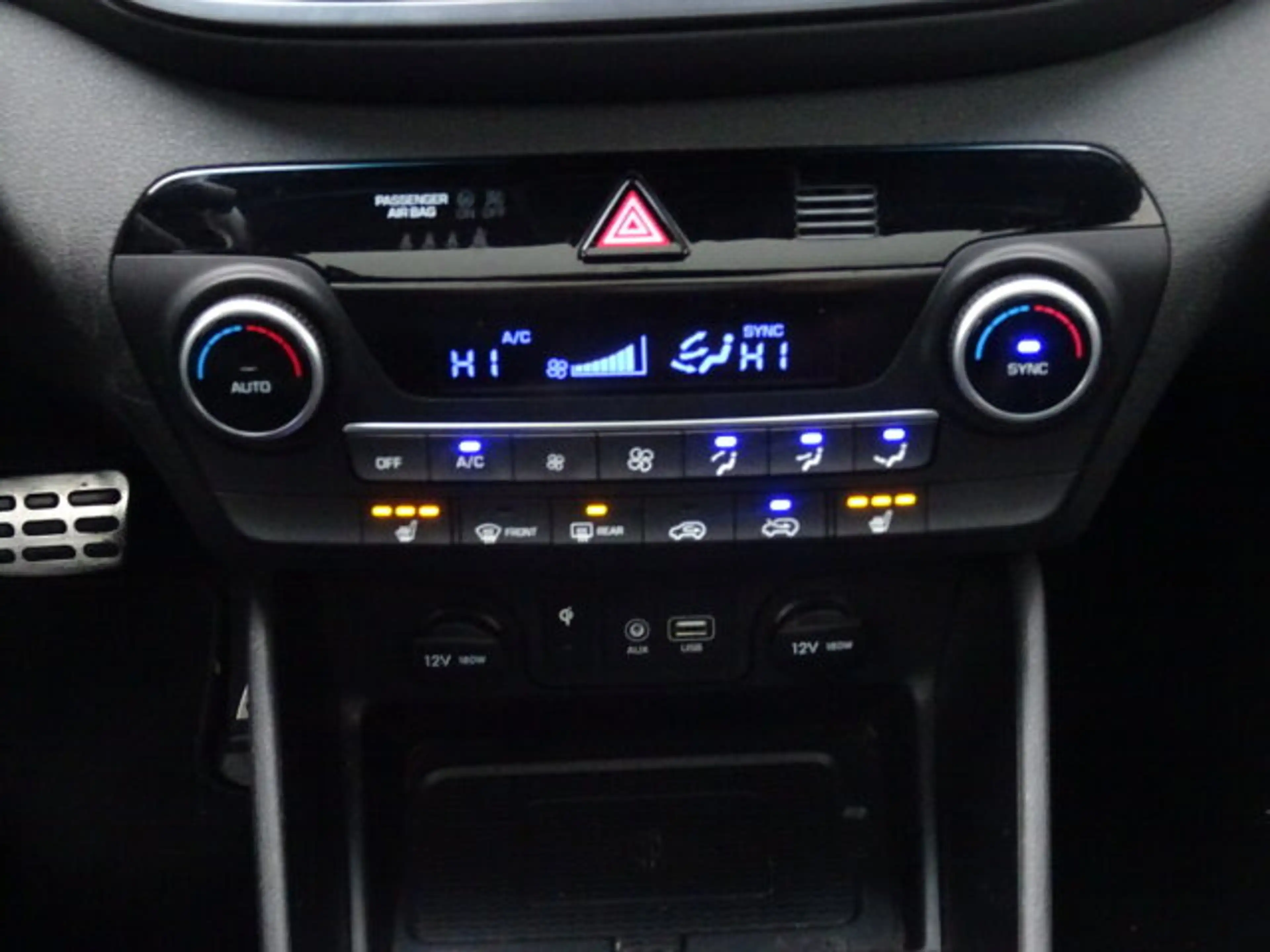 Hyundai TUCSON Tucson 1.6 N-Line 4WD Navi/Autom./Klima/LED/AHK BC — photo 18