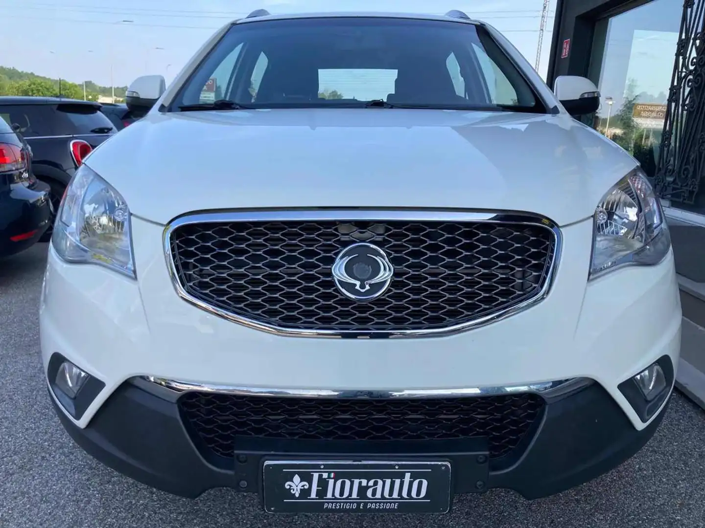 SsangYong Korando 2.0 e-XDi 175 CV 2WD MT C Bianco - 1