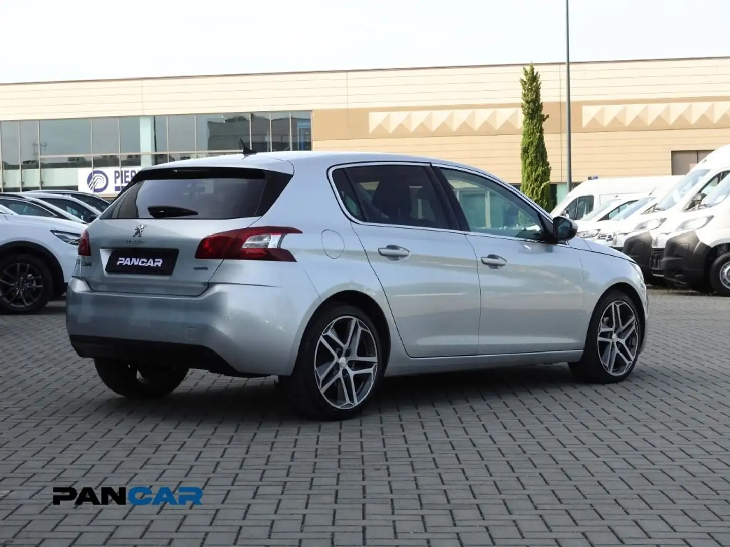 Peugeot 308 5p 1.6 bluehdi Allure s Weiß - 2