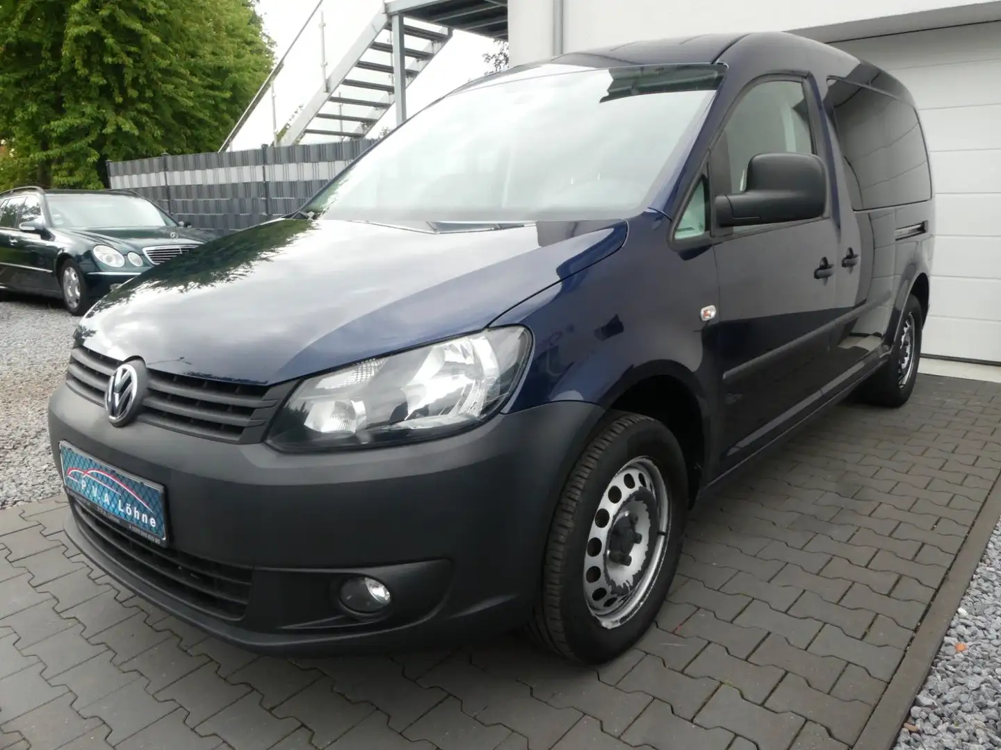 Volkswagen Caddy Maxi Kasten 2.0 TDI BMT DSG | PDC | Klima Blau - 2