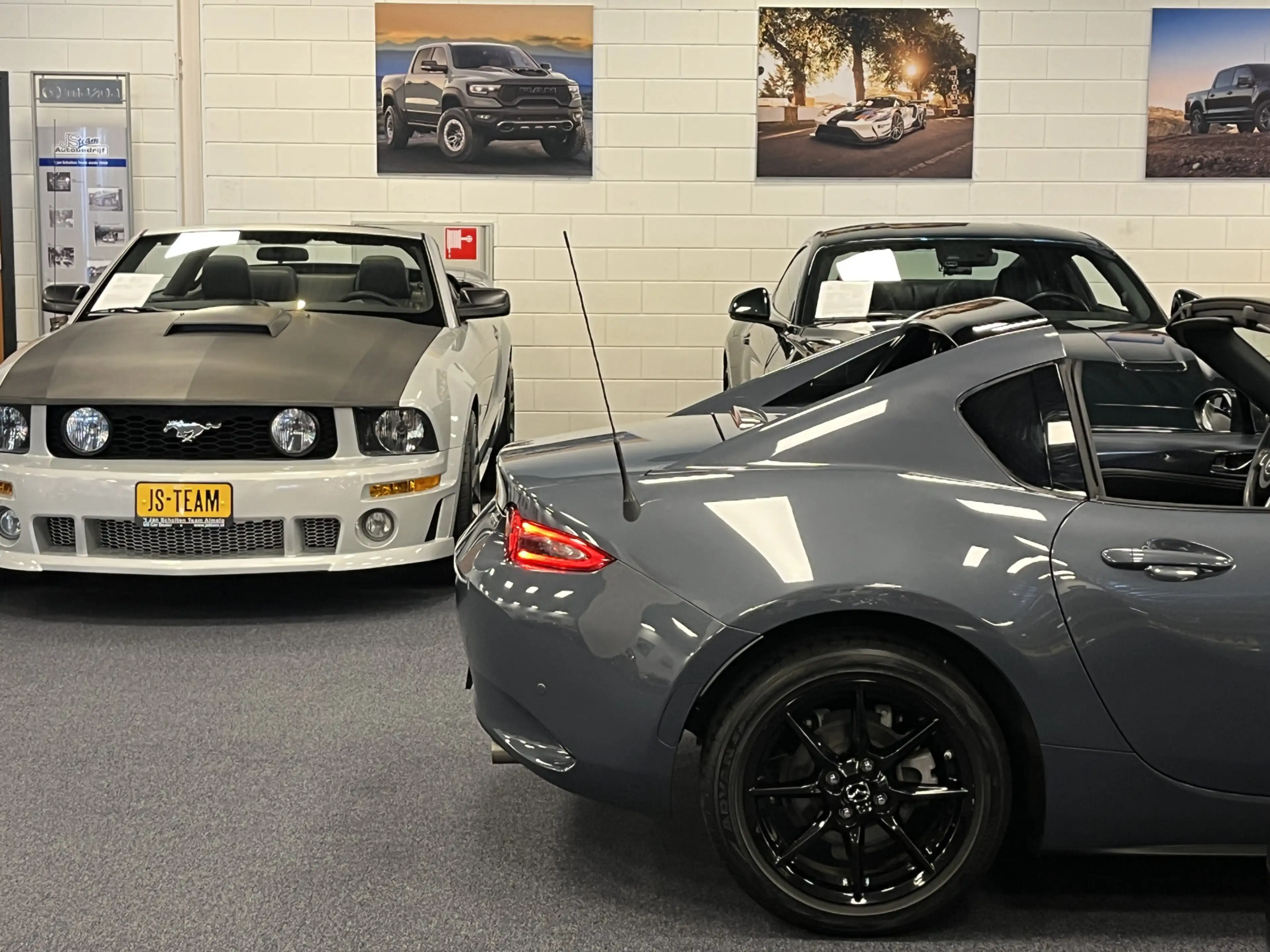 Mazda MX-5 ND RF 1.5i SkyActiv-G 132PK Leder PDC Apple CarPla — photo 28
