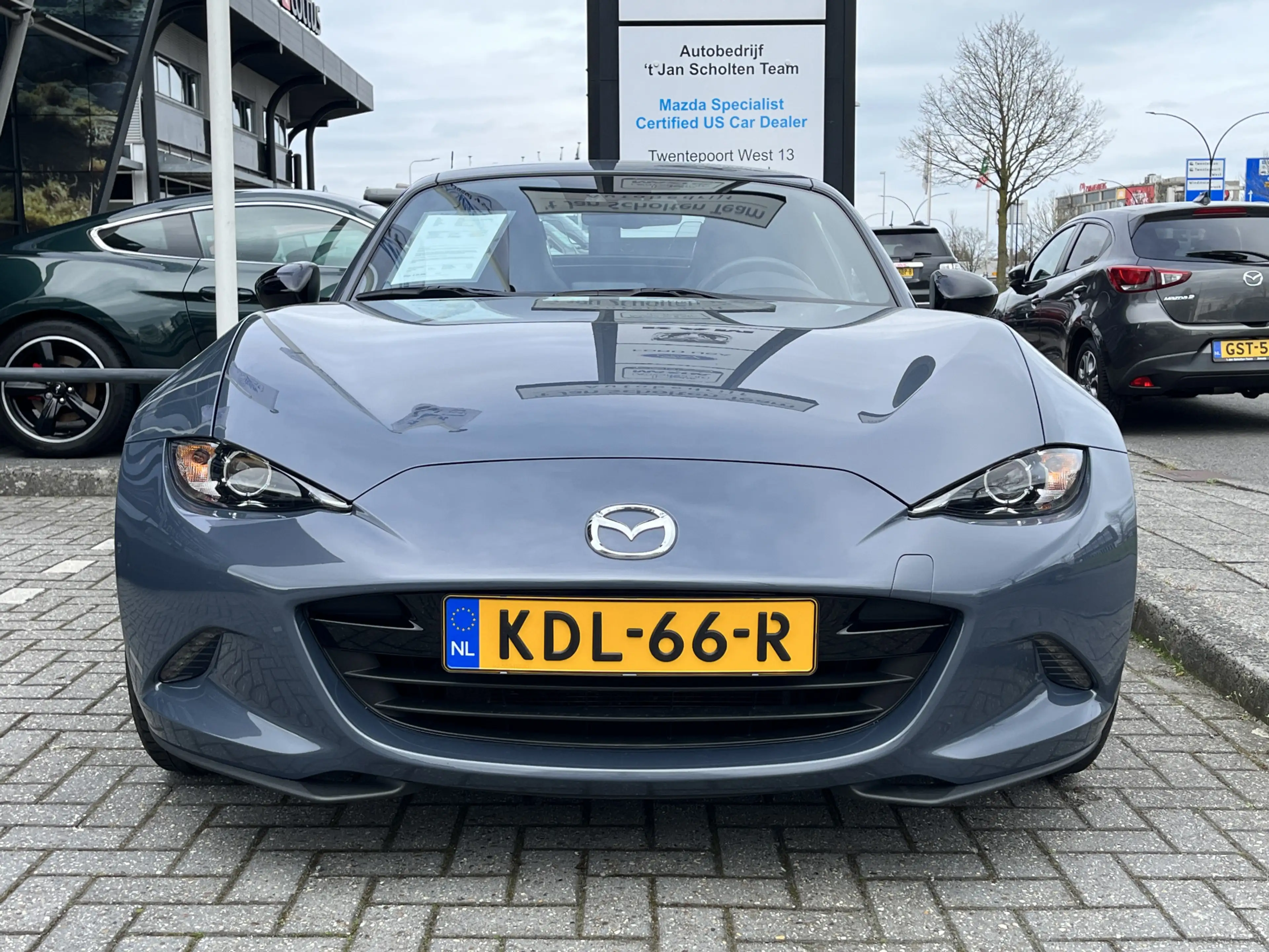 Mazda MX-5 ND RF 1.5i SkyActiv-G 132PK Leder PDC Apple CarPla — photo 27