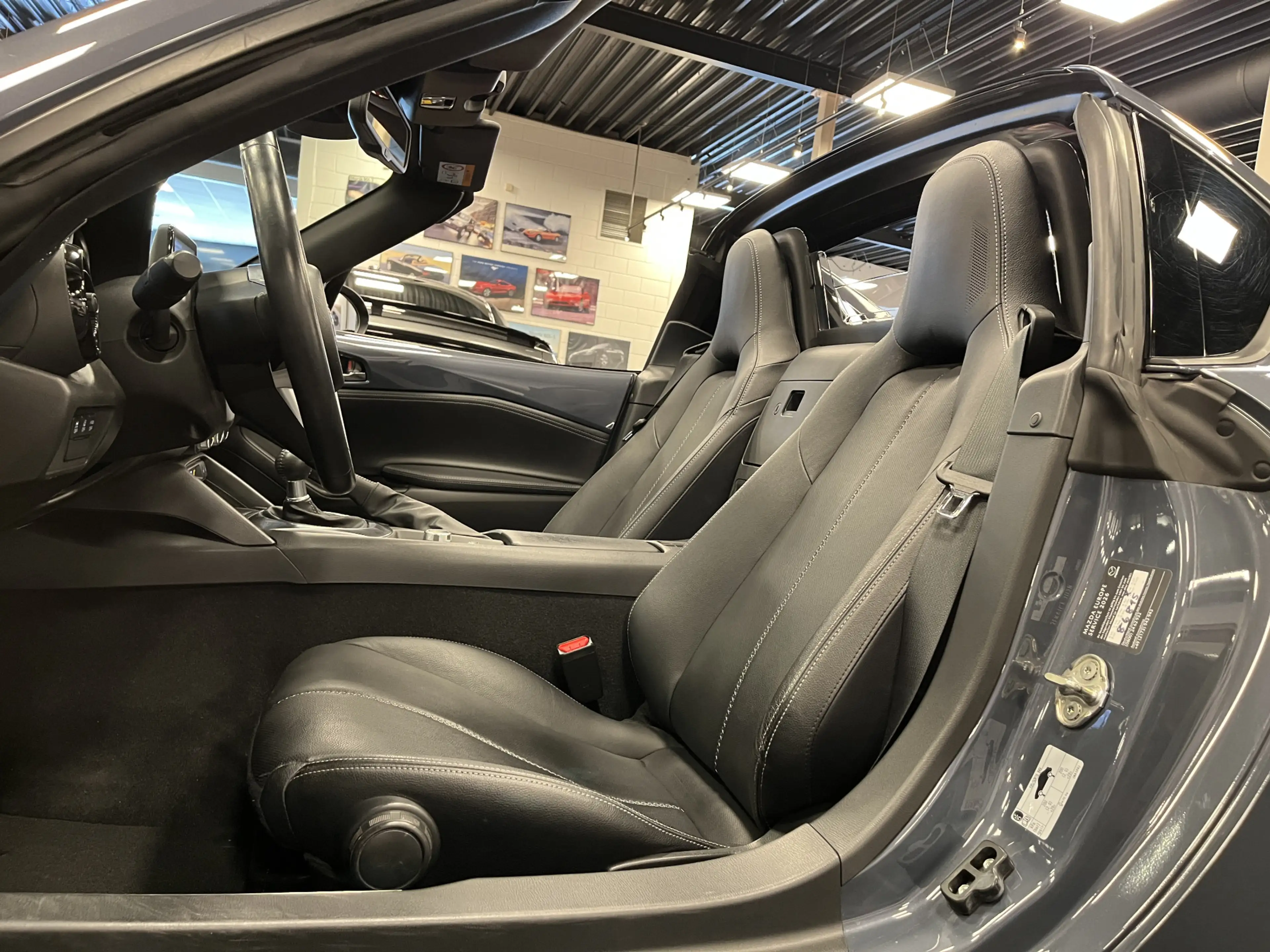 Mazda MX-5 ND RF 1.5i SkyActiv-G 132PK Leder PDC Apple CarPla — photo 20