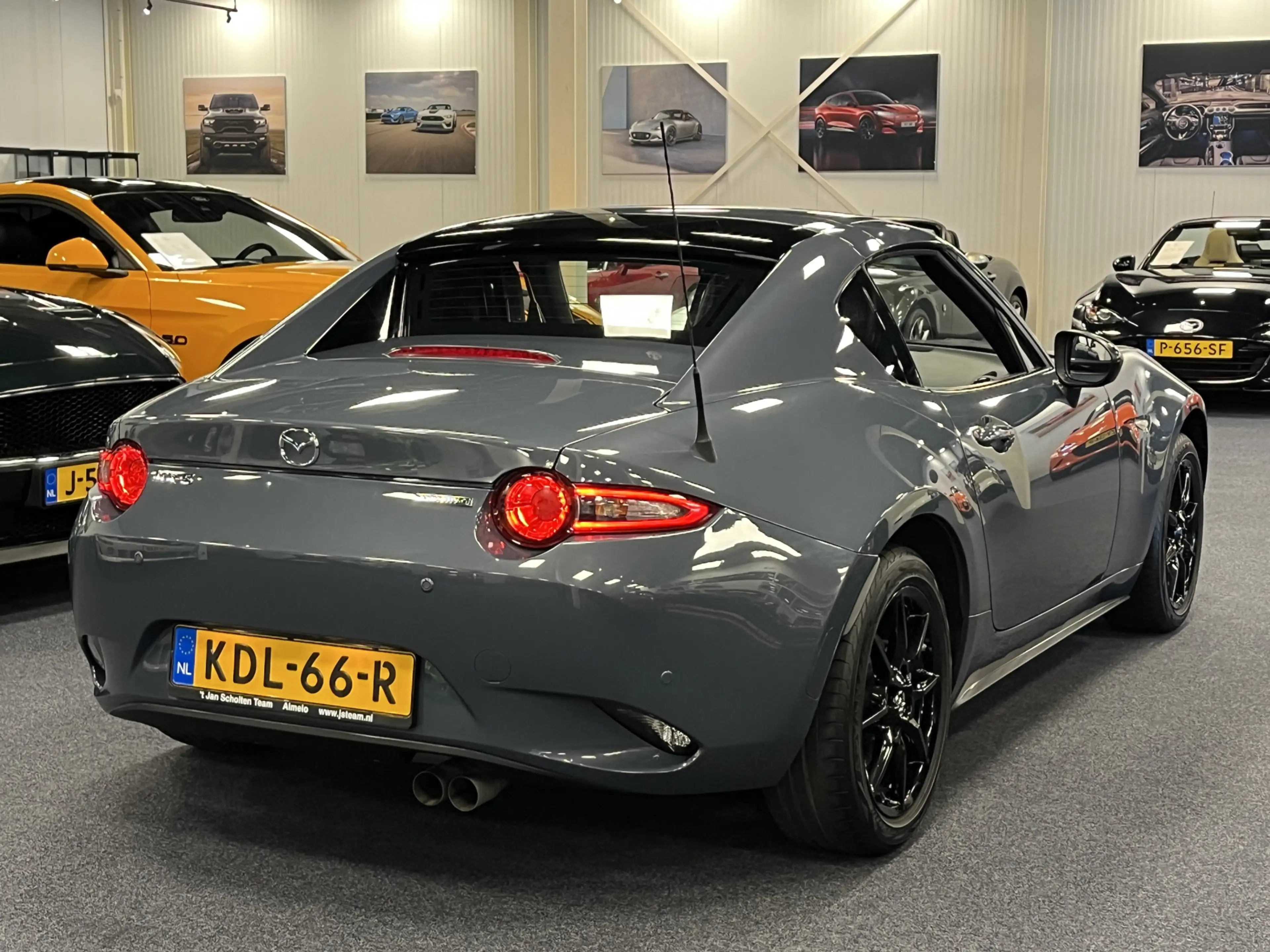 Mazda MX-5 ND RF 1.5i SkyActiv-G 132PK Leder PDC Apple CarPla — photo 12