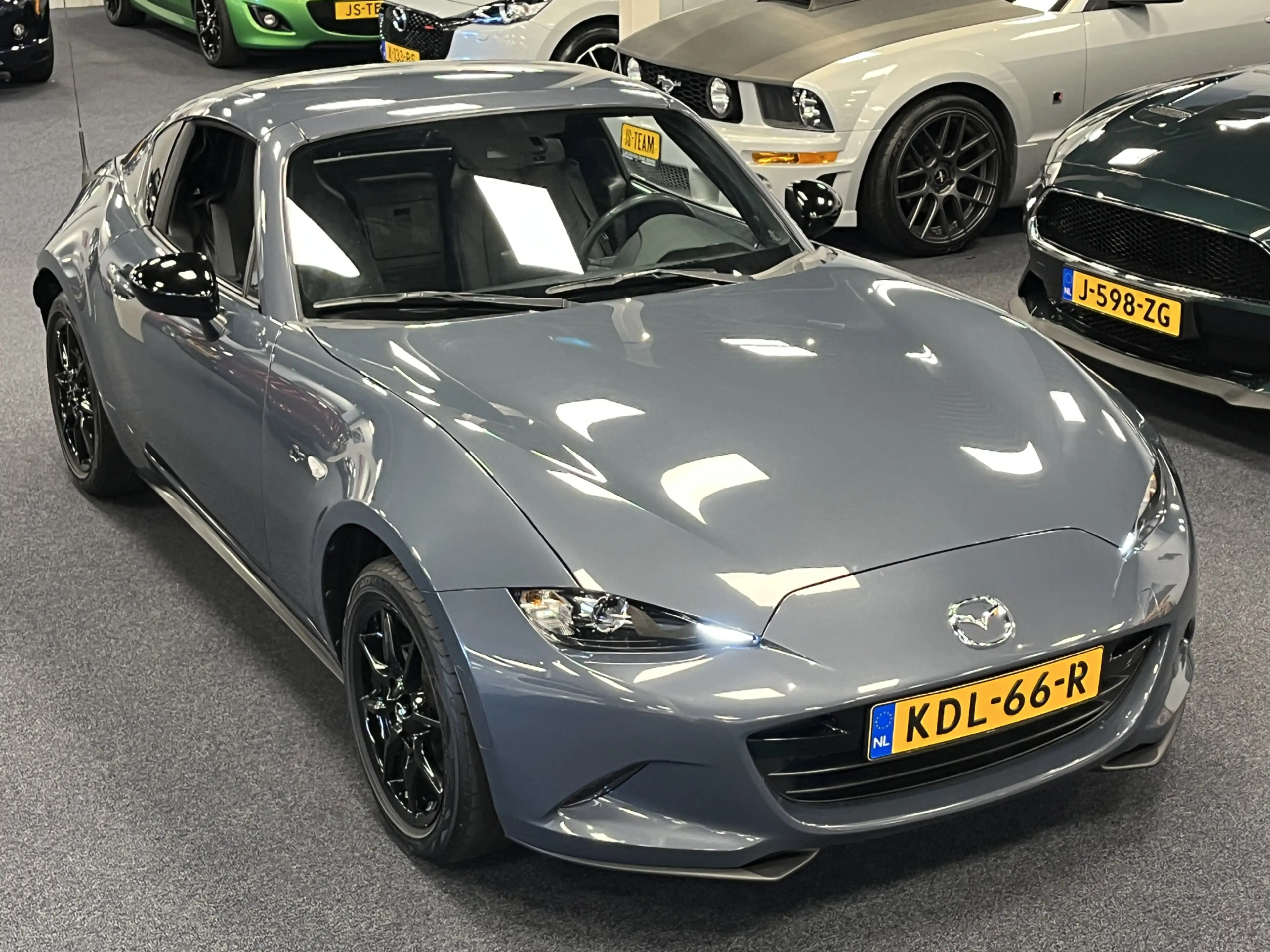 Mazda MX-5 ND RF 1.5i SkyActiv-G 132PK Leder PDC Apple CarPla — photo 4