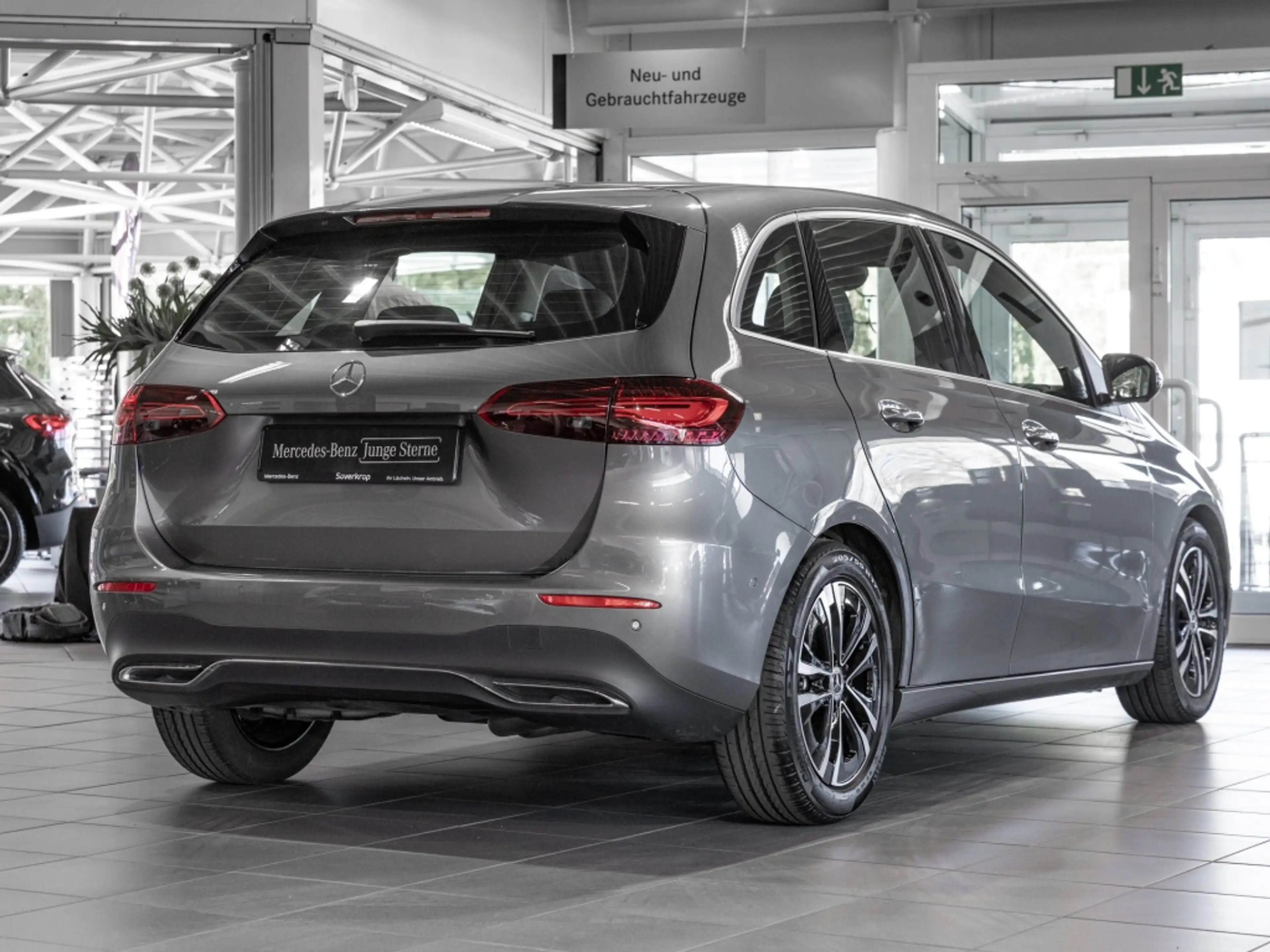 Mercedes-Benz B 220 d , PROGRESSIVE MULTI 360 KAMERA SPUR PDC — photo 5