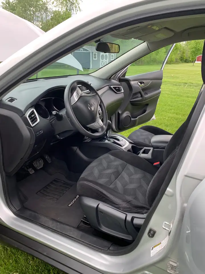 Nissan Rogue снимка Nissan Rogue