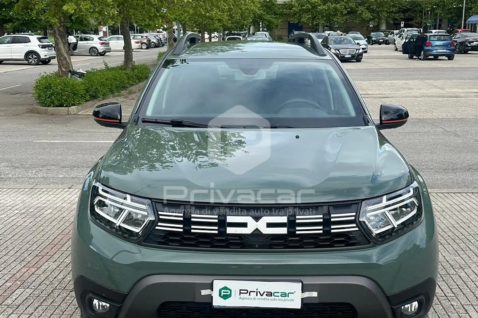 Dacia Duster Duster 1.0 TCe GPL 4x2 Extreme Grün - 2