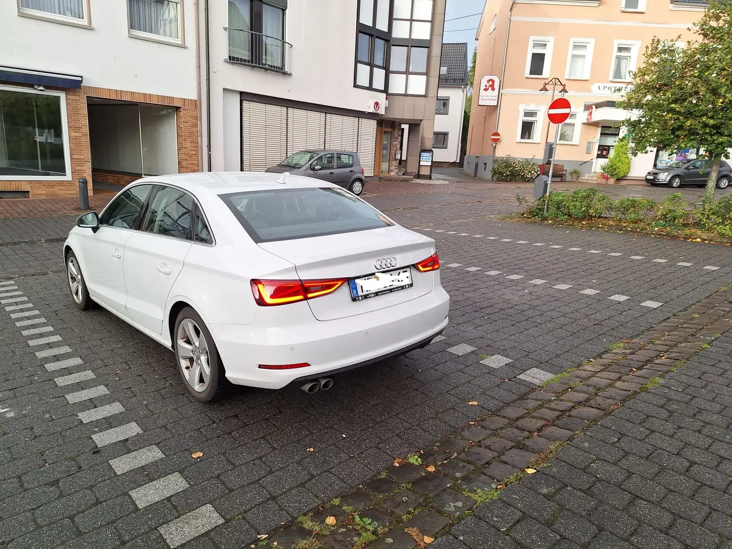 Audi A3 A3 2.0 TDI Limousine Ambition Bílá - 2