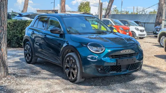 2025 Fiat 600 in Green for sale