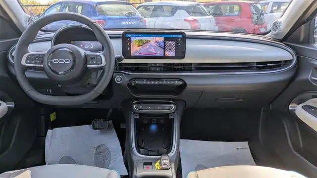 Fiat 600 view 8