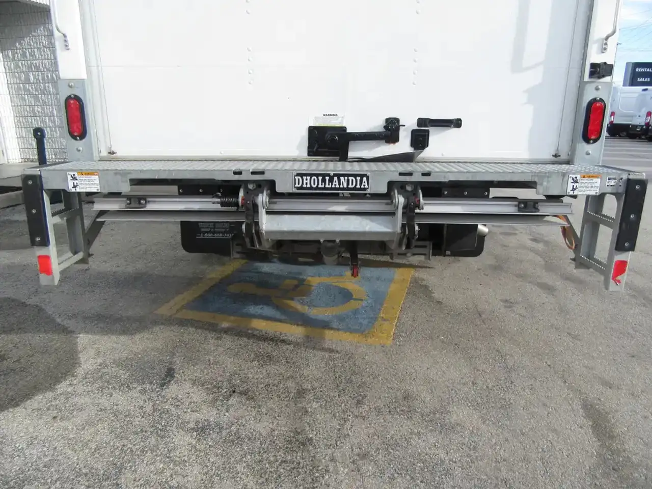 GMC Savana 3500 photo GMC Savana 3500