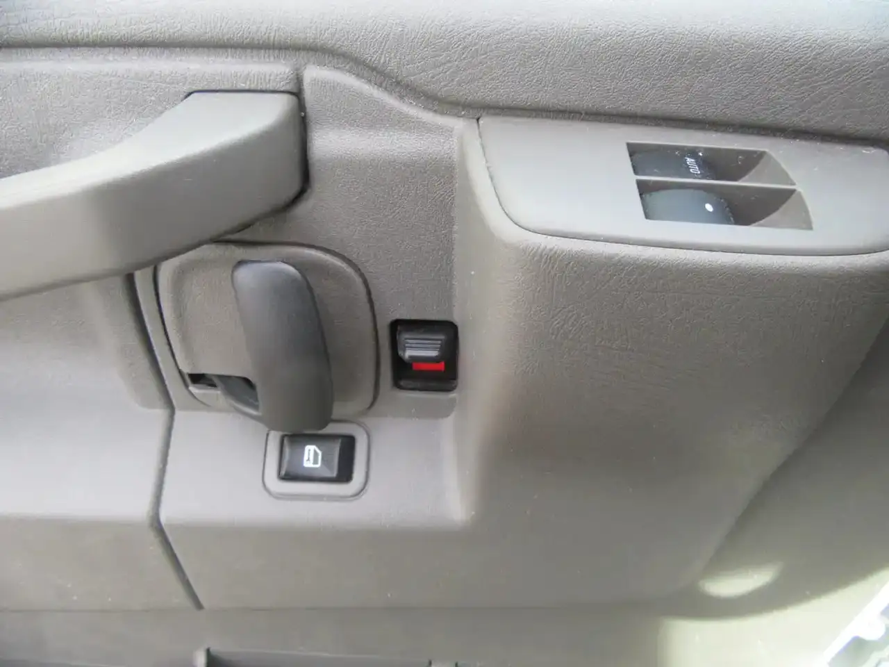 GMC Savana 3500 photo GMC Savana 3500