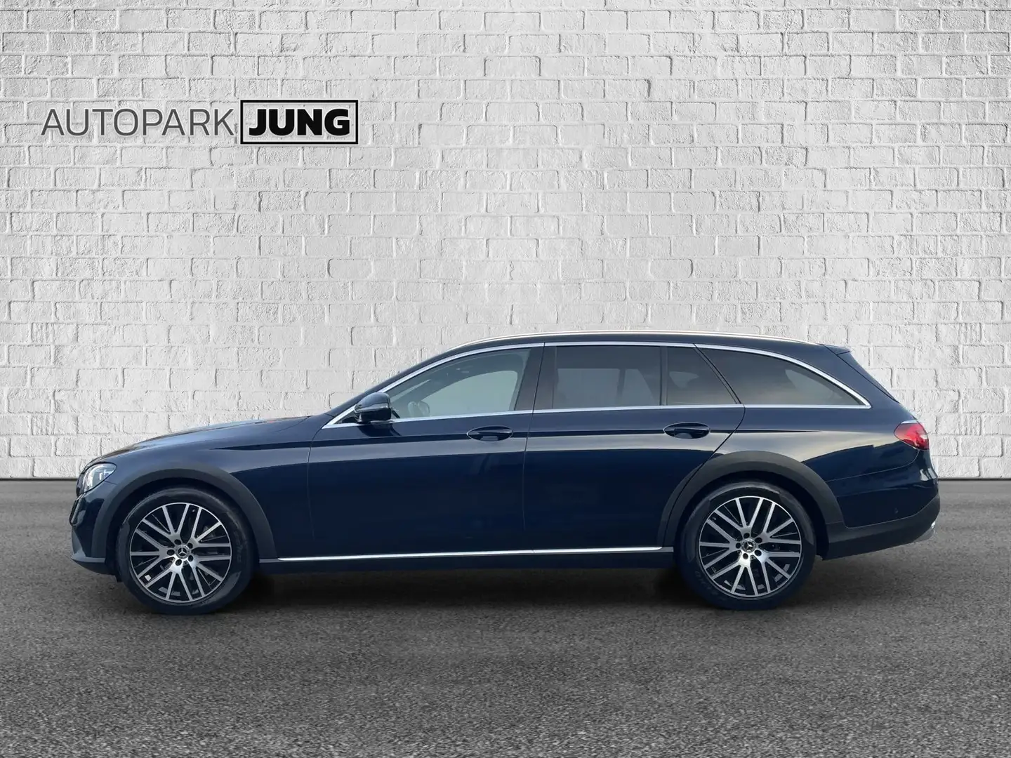 Mercedes-Benz E 220 d 4Matic All-Terrain*Mulitbeam*ACC*Navi Blau - 2