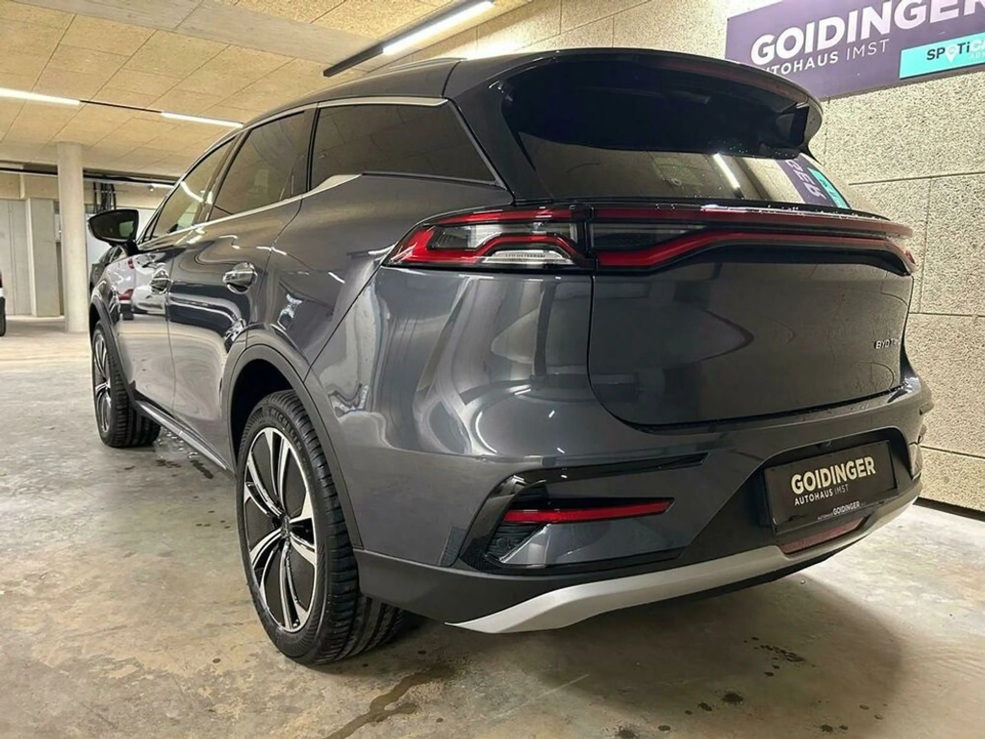 BYD Tang 380 kW Flagship 4WD — photo 4