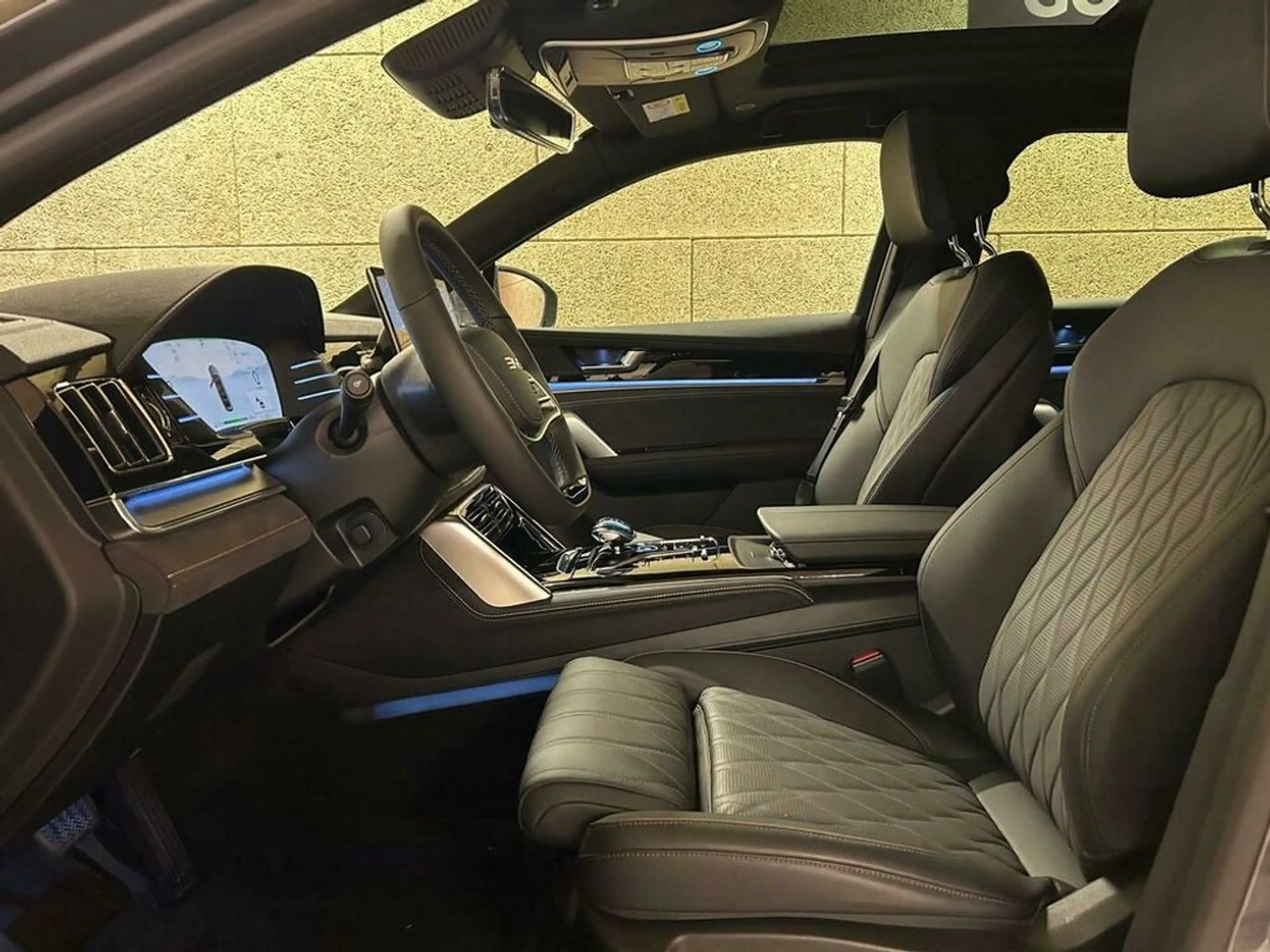 BYD Tang 380 kW Flagship 4WD — photo 12