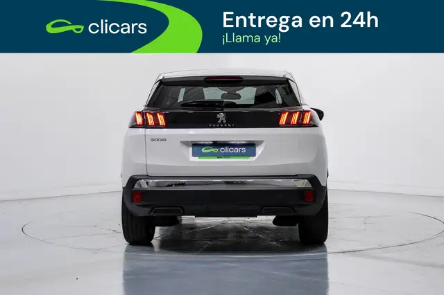 Peugeot 3008 view 4