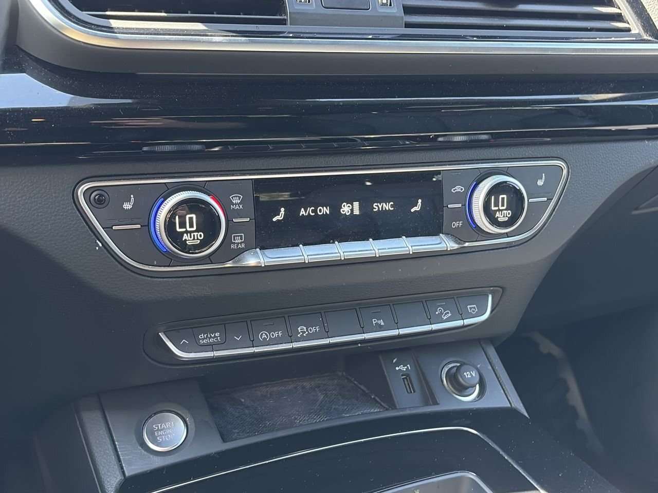 2022 Audi Q5 One Owner!! CPO warranty included!! S-line Sport P thumb 27