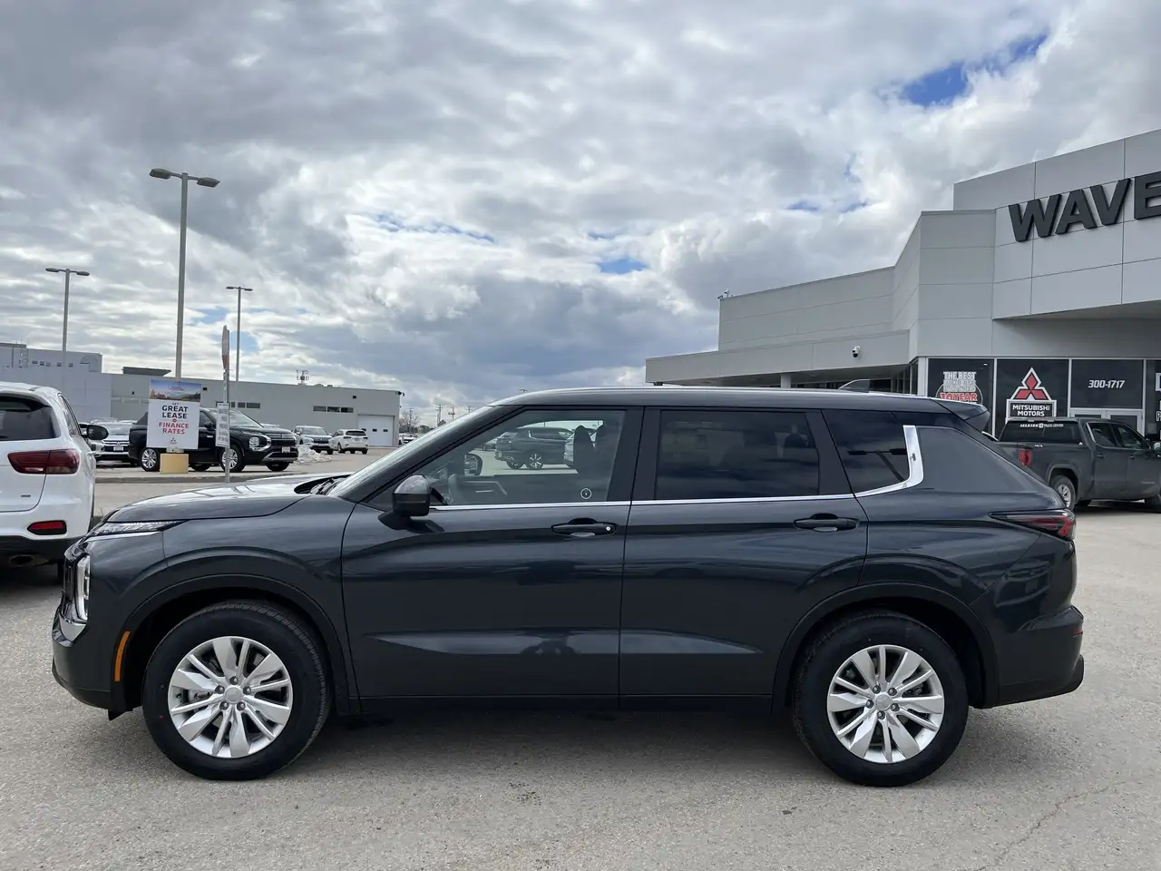 Mitsubishi Outlander снимка Mitsubishi Outlander
