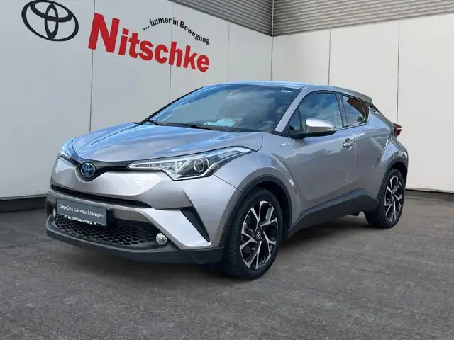 Toyota C-HR 1.8 Hybrid Club, Navi