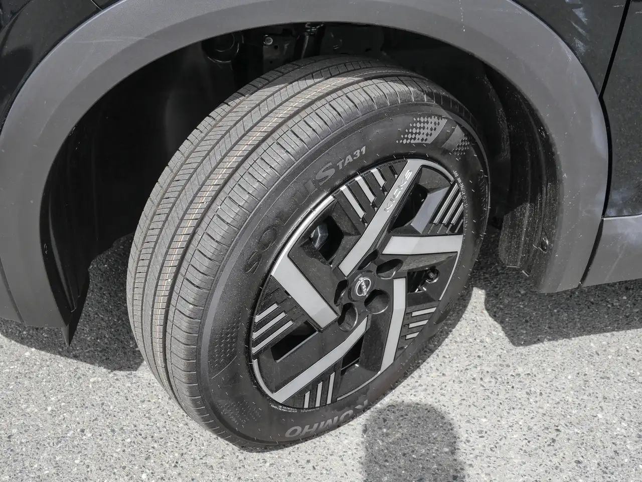 Nissan Kicks photo Nissan Kicks