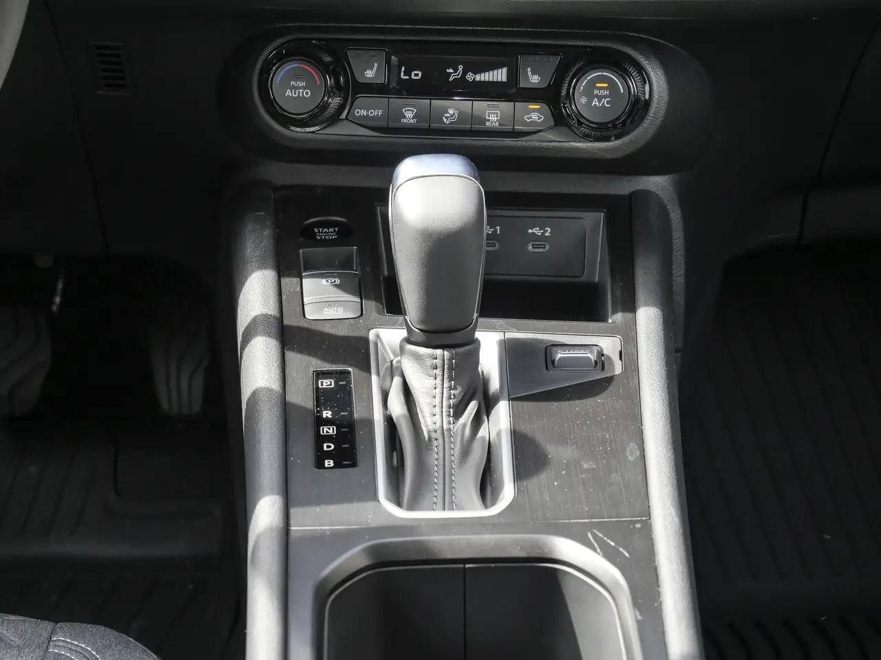 Nissan Kicks photo Nissan Kicks