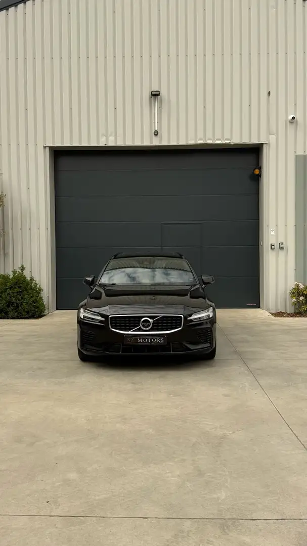 Volvo V60 2.0 T6 PHEV R-Design | Full Option | Garantie Černá - 1