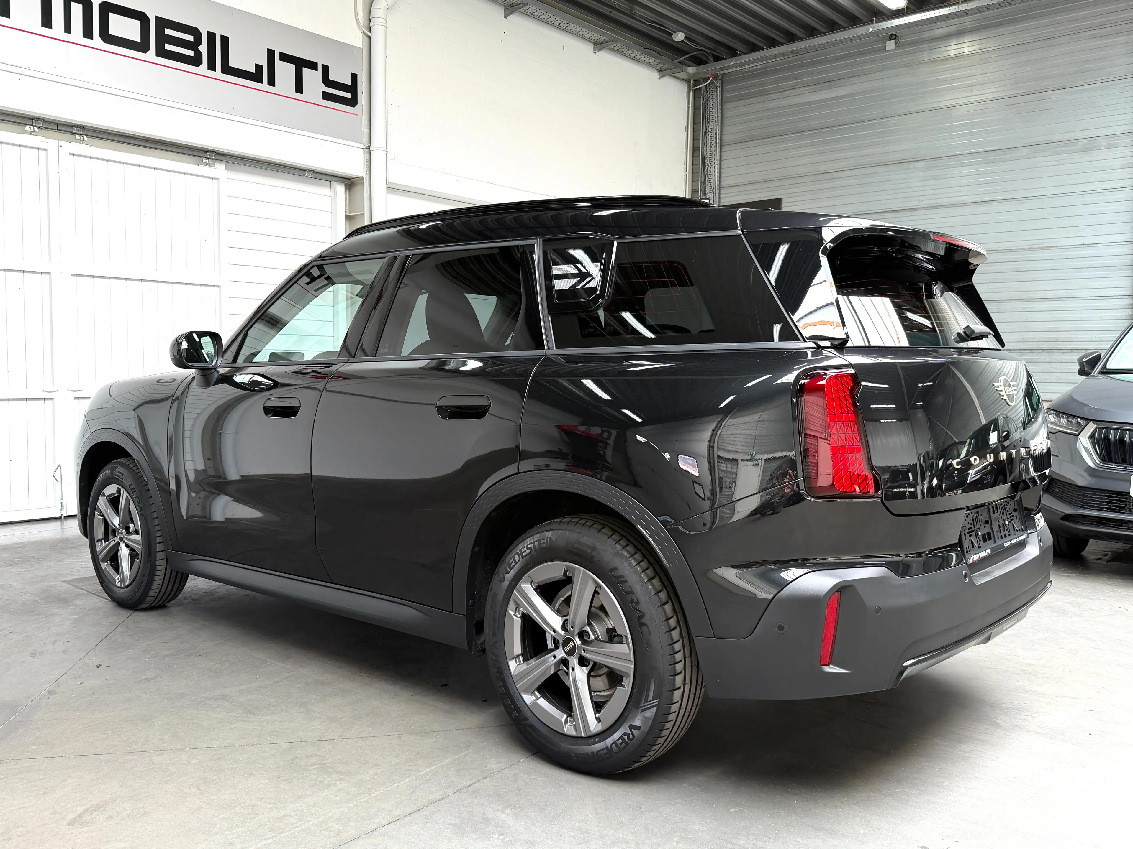 MINI Countryman C CAMERA*LED*CC*DAB*CARPLAY*PDC*BLIS*AC2Zone — photo 8