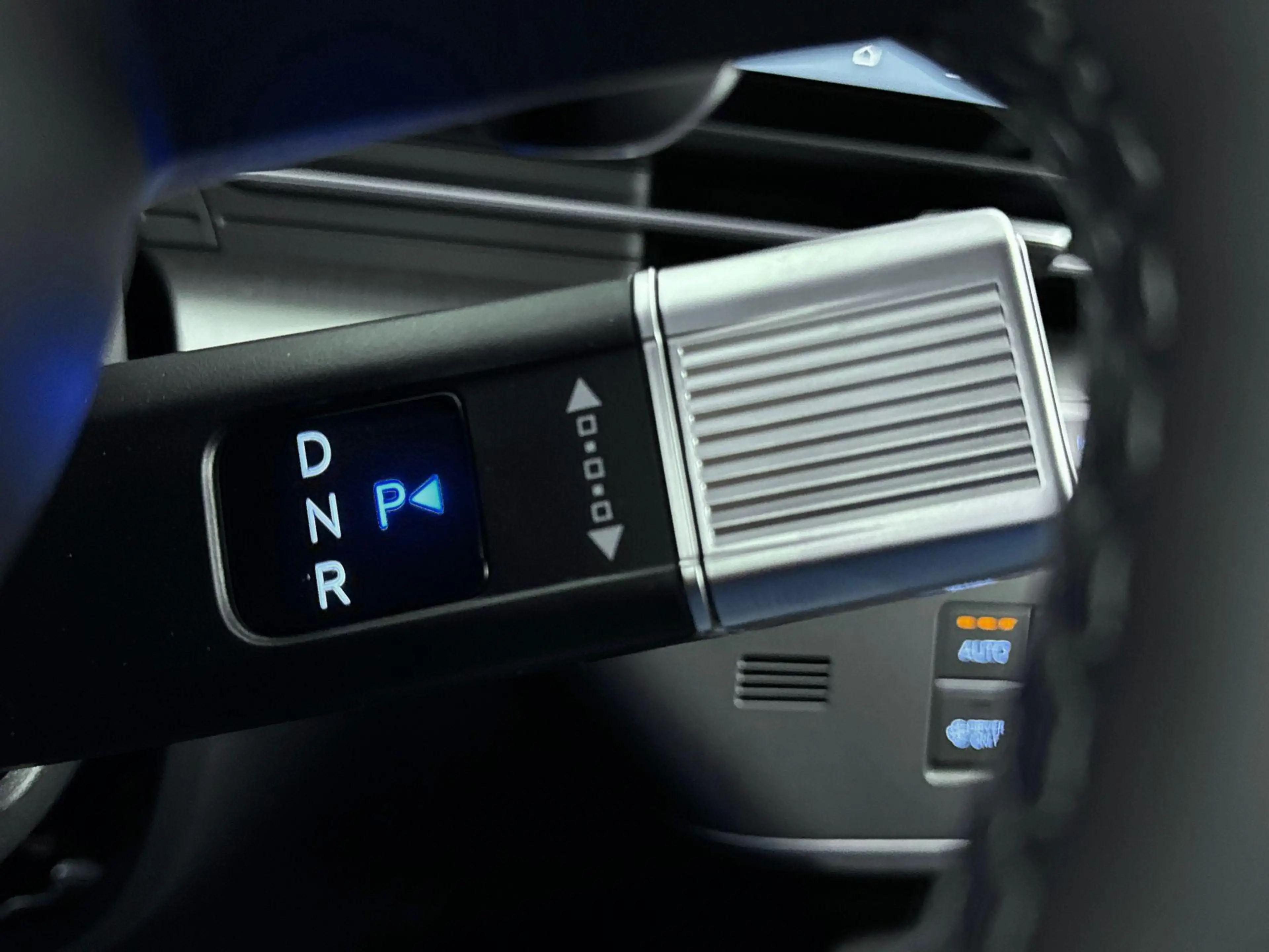 Hyundai KONA Electric Long Range Pure Edition 64.8 kWh | Apple — photo 15